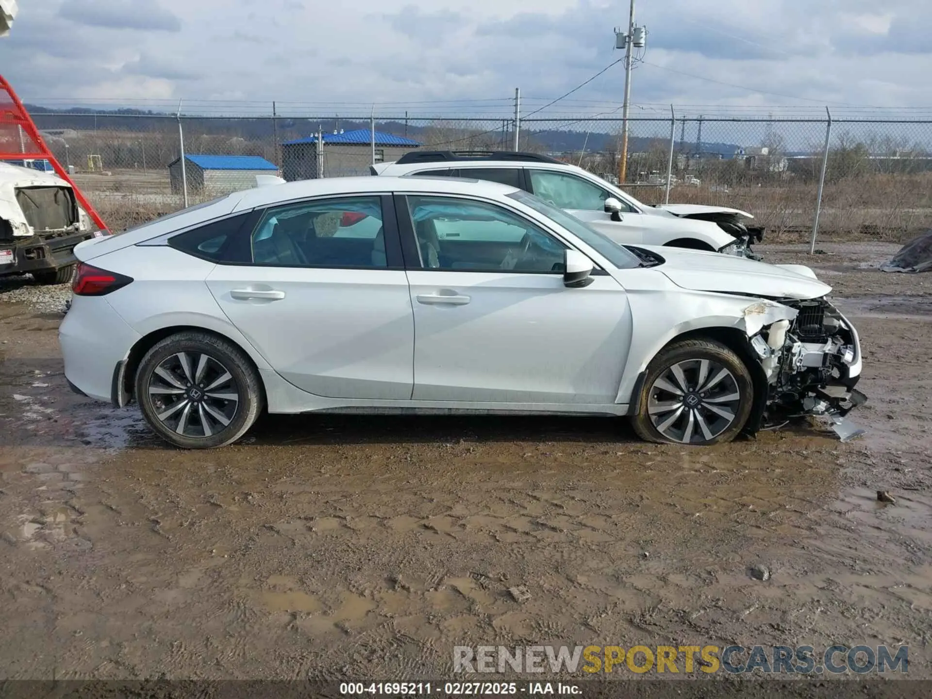 14 Photograph of a damaged car 19XFL1H75PE002224 HONDA CIVIC 2023