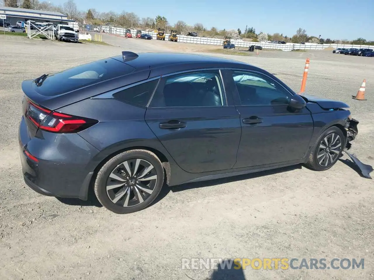 3 Photograph of a damaged car 19XFL1H75PE012011 HONDA CIVIC 2023