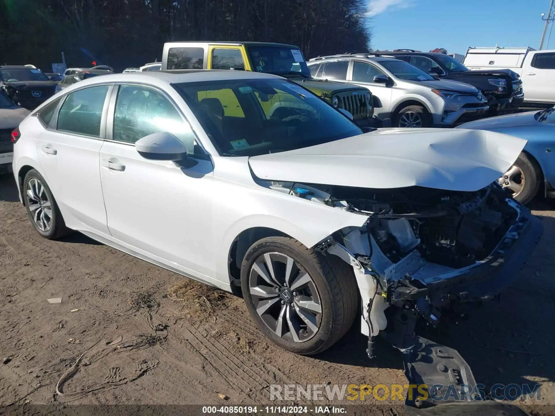 1 Photograph of a damaged car 19XFL1H75PE015183 HONDA CIVIC 2023
