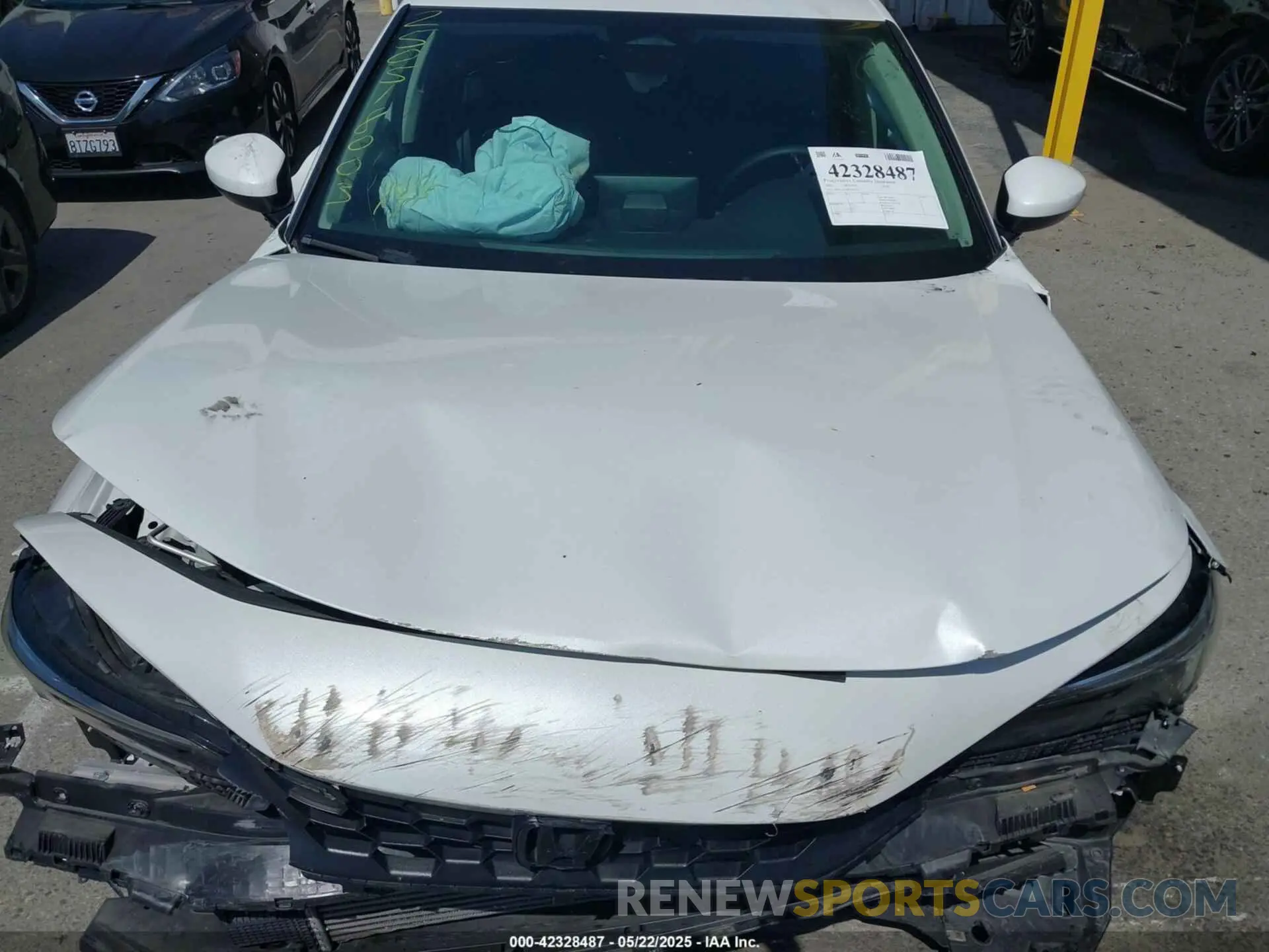 10 Photograph of a damaged car 19XFL1H76PE003575 HONDA CIVIC 2023