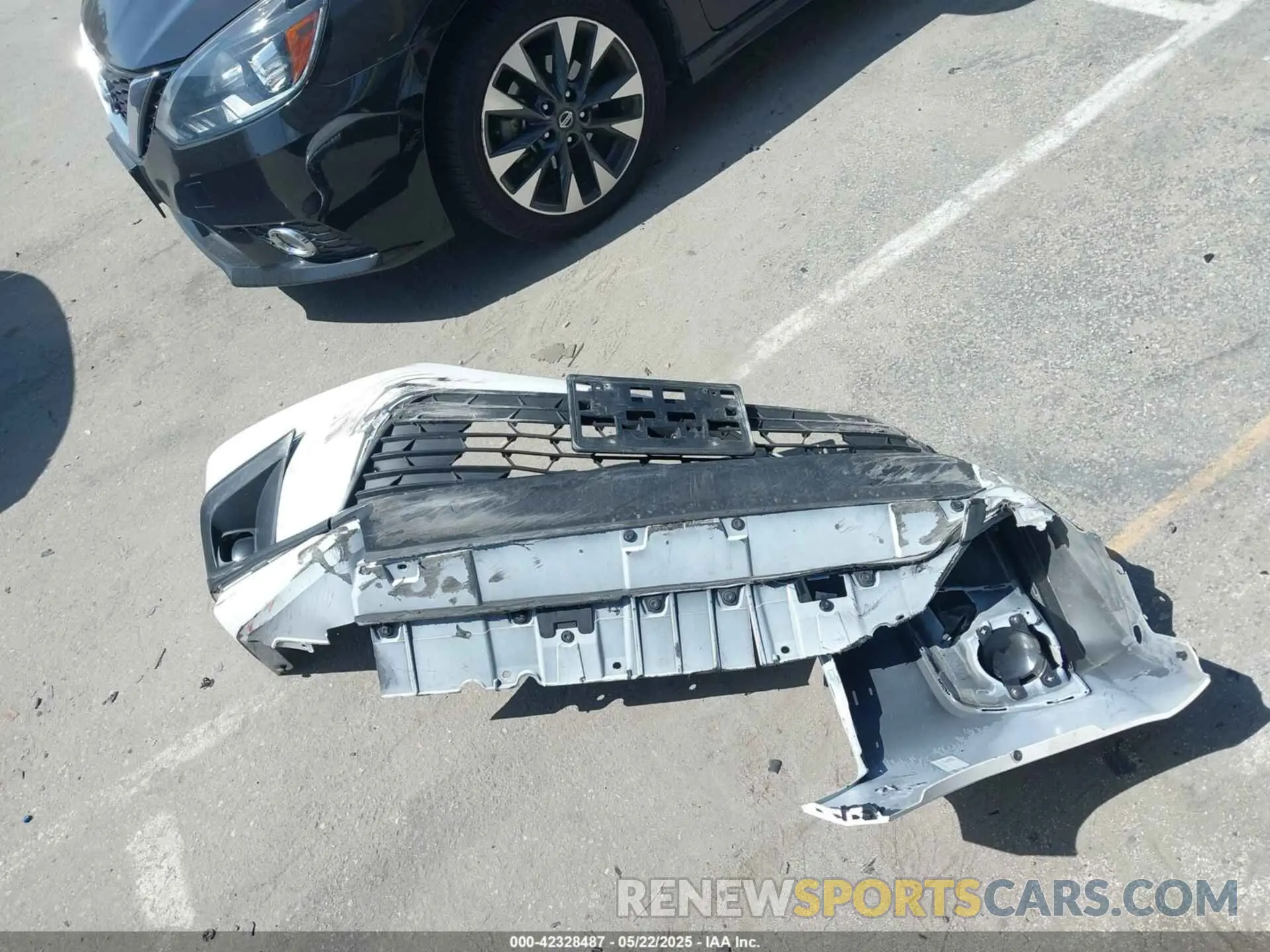 11 Photograph of a damaged car 19XFL1H76PE003575 HONDA CIVIC 2023
