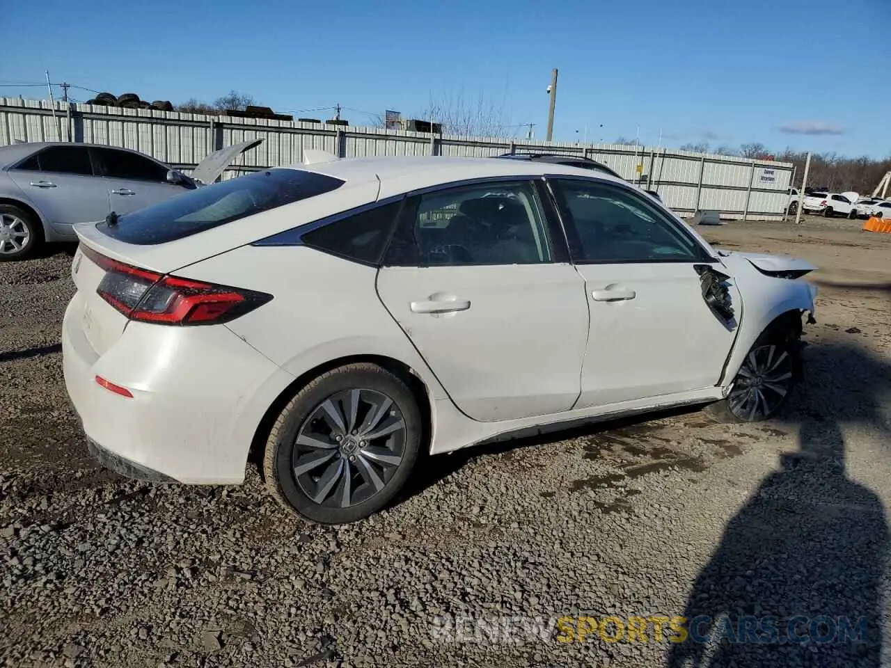 3 Photograph of a damaged car 19XFL1H77PE017128 HONDA CIVIC 2023
