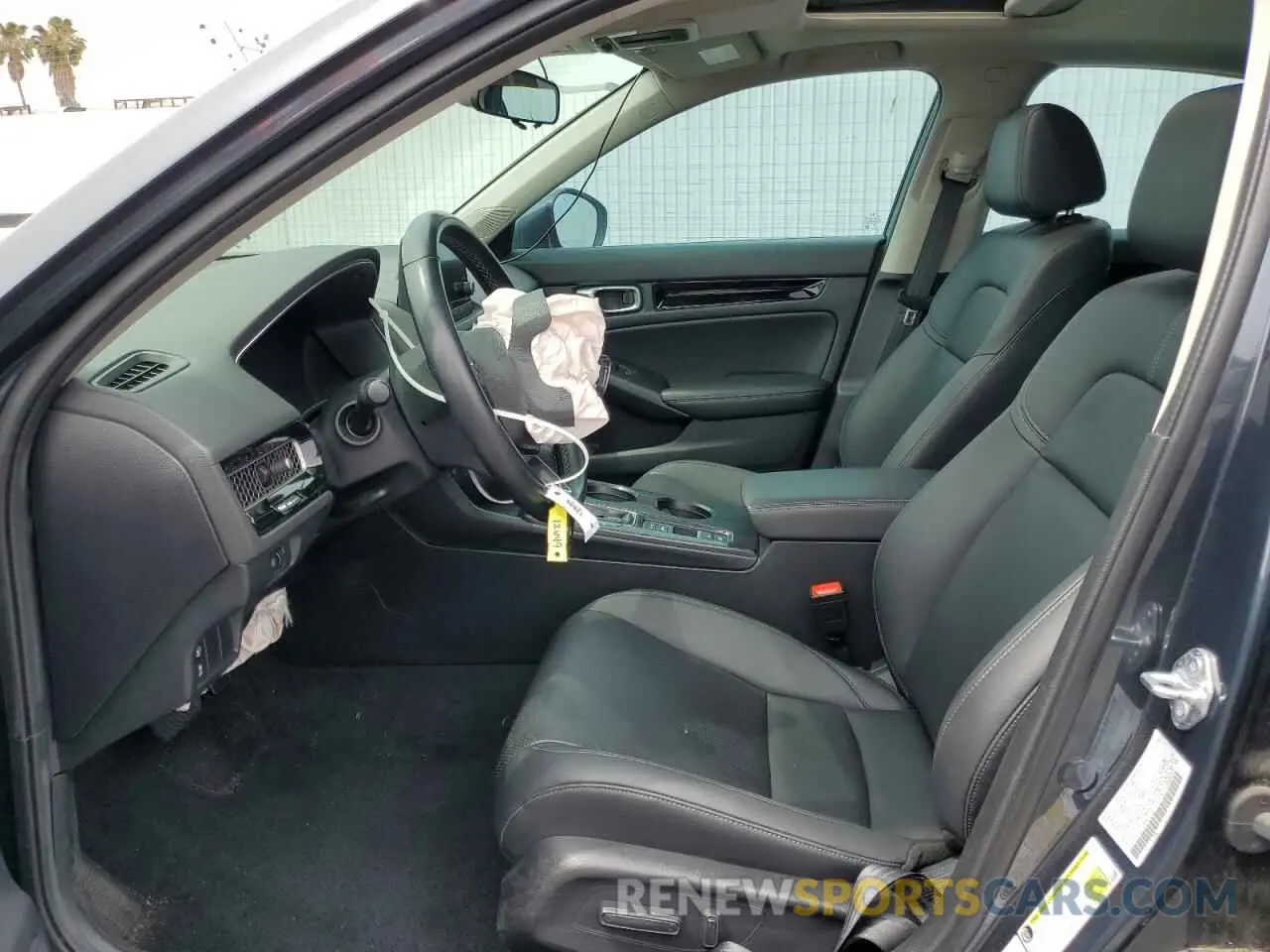 7 Photograph of a damaged car 19XFL1H78PE001567 HONDA CIVIC 2023