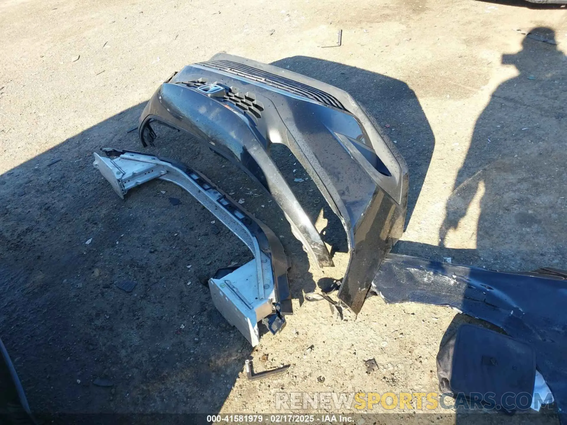 12 Photograph of a damaged car 19XFL1H78PE007403 HONDA CIVIC 2023