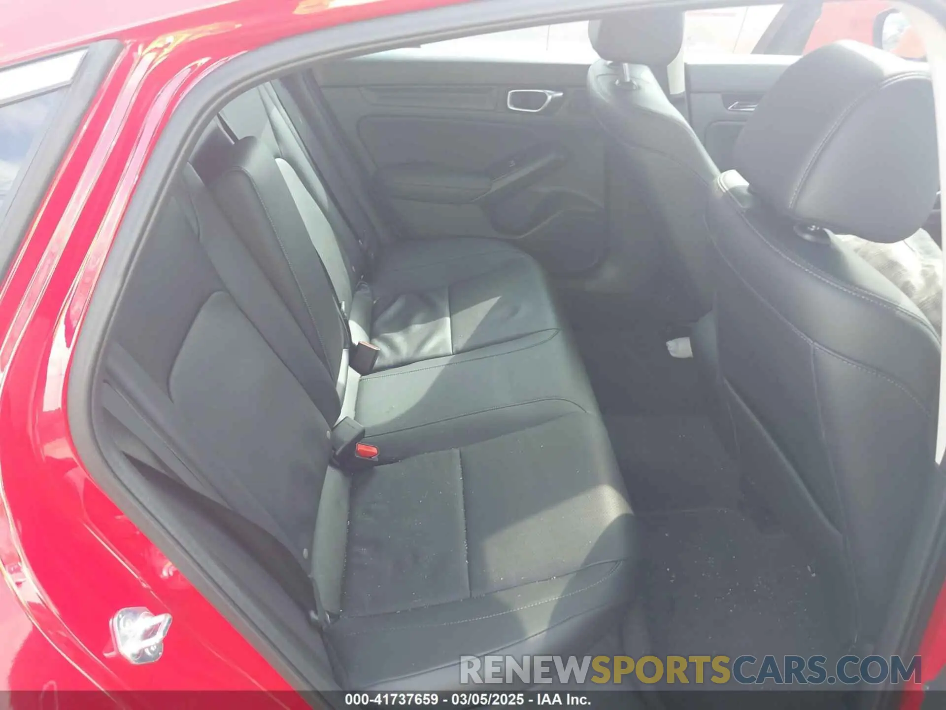 8 Photograph of a damaged car 19XFL1H79PE016336 HONDA CIVIC 2023