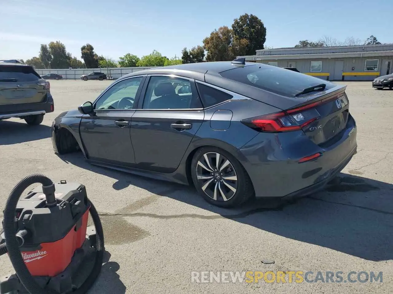 2 Photograph of a damaged car 19XFL1H7XPE013896 HONDA CIVIC 2023