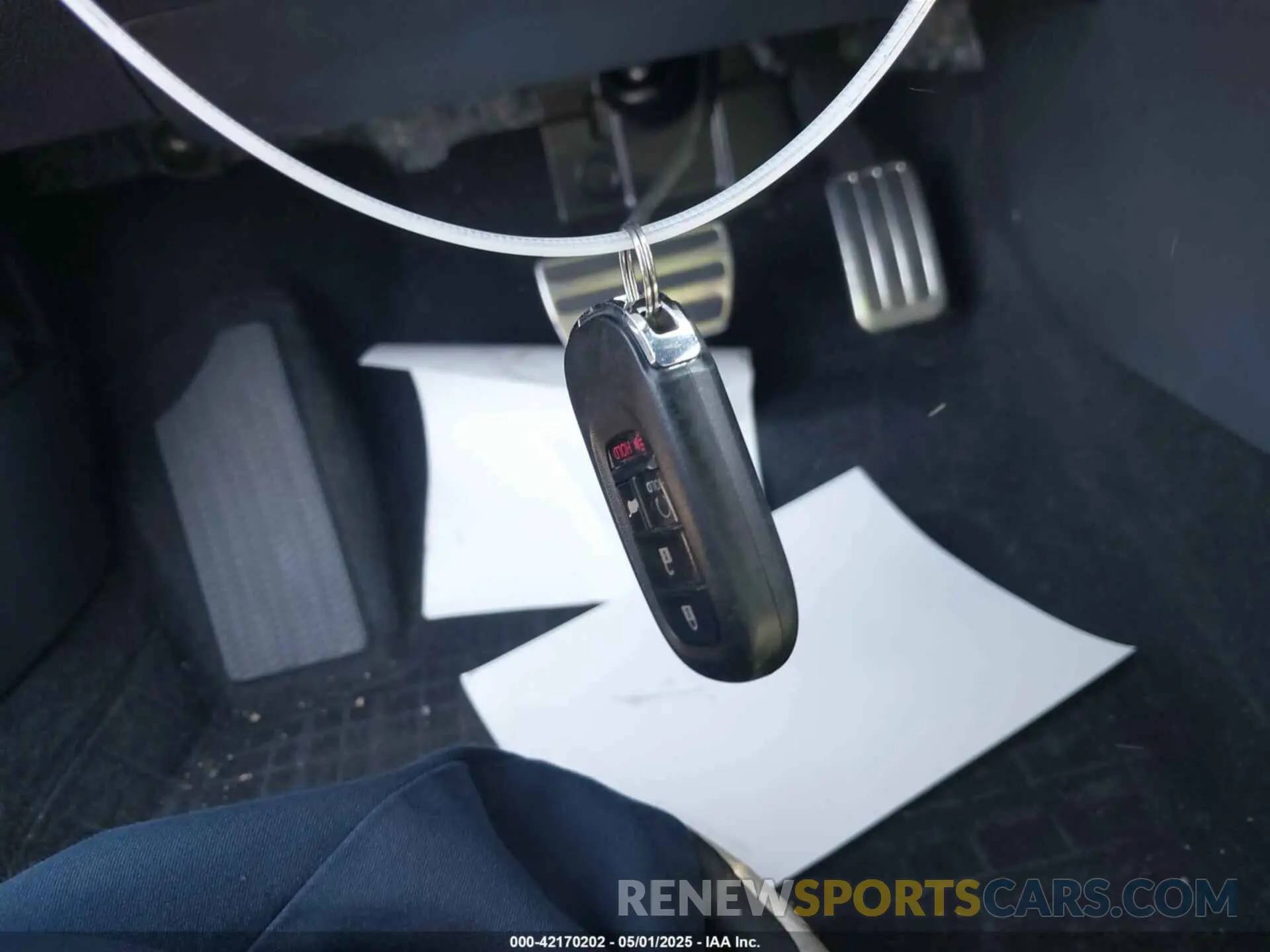 11 Photograph of a damaged car 19XFL1H80PE009154 HONDA CIVIC 2023