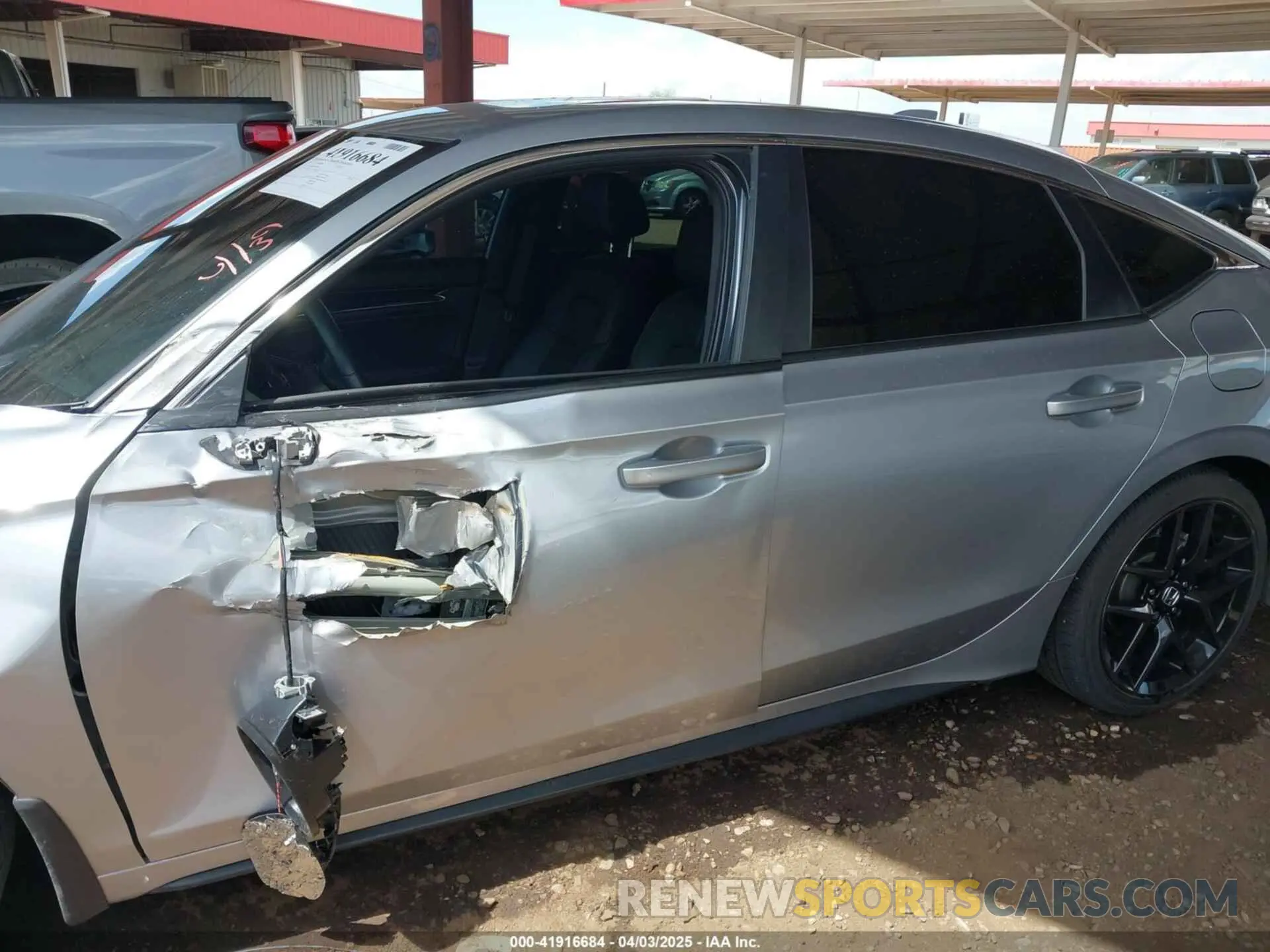 13 Photograph of a damaged car 19XFL1H80PE013706 HONDA CIVIC 2023