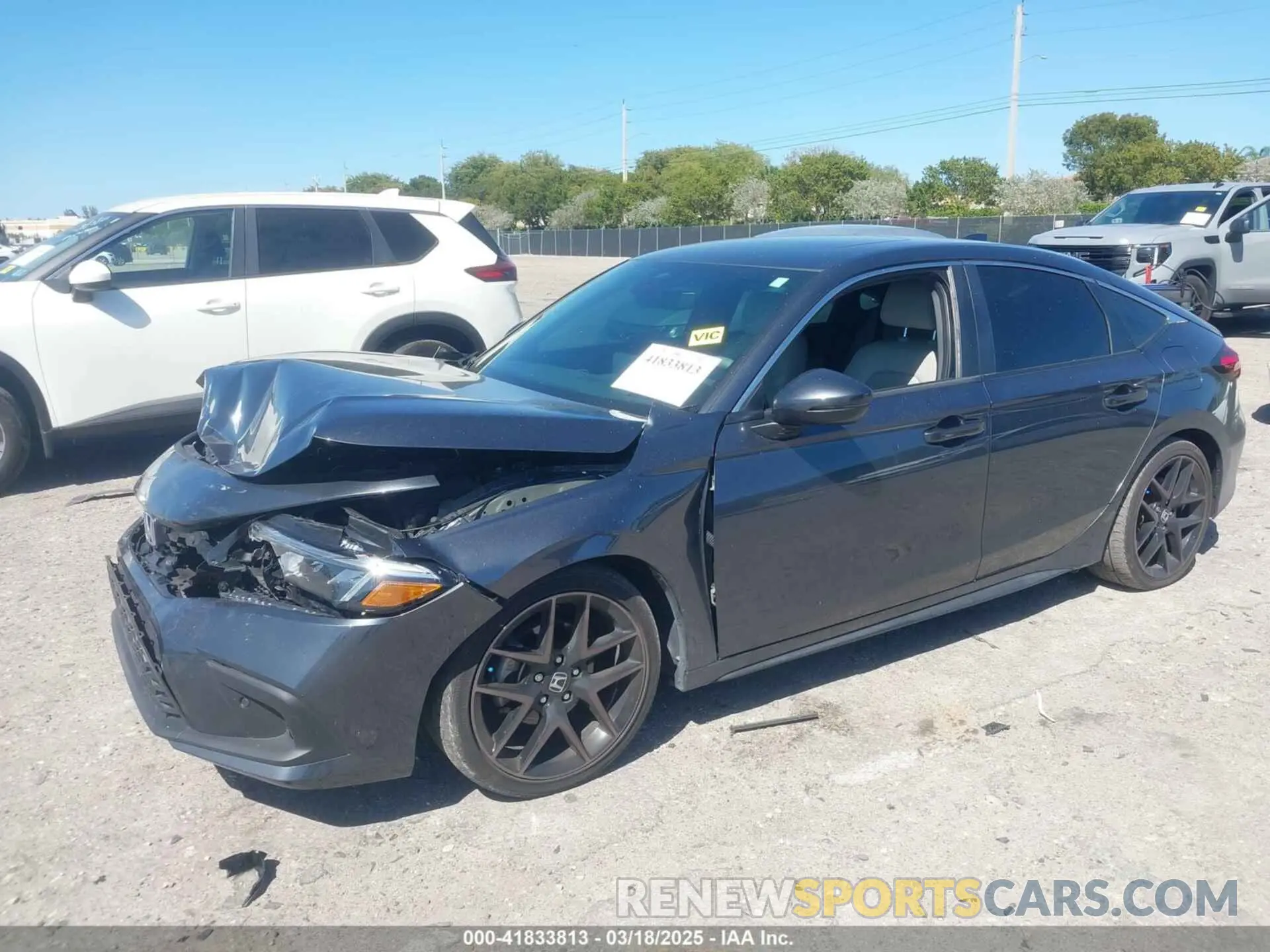 2 Photograph of a damaged car 19XFL1H80PE017819 HONDA CIVIC 2023