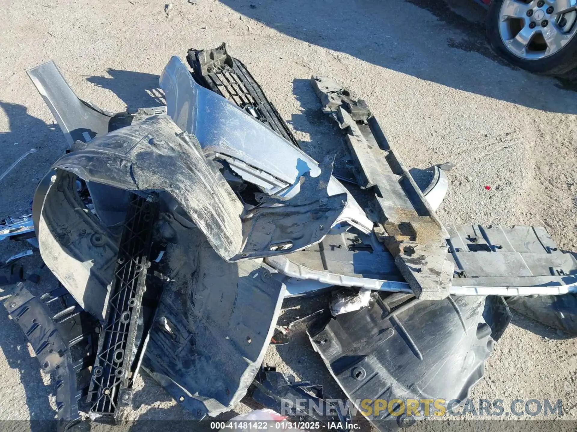 12 Photograph of a damaged car 19XFL1H82PE013707 HONDA CIVIC 2023