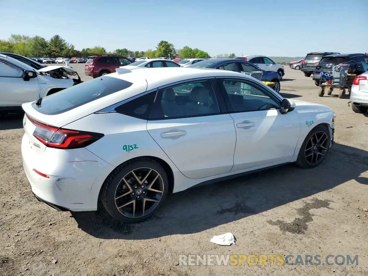 3 Photograph of a damaged car 19XFL1H84PE005074 HONDA CIVIC 2023