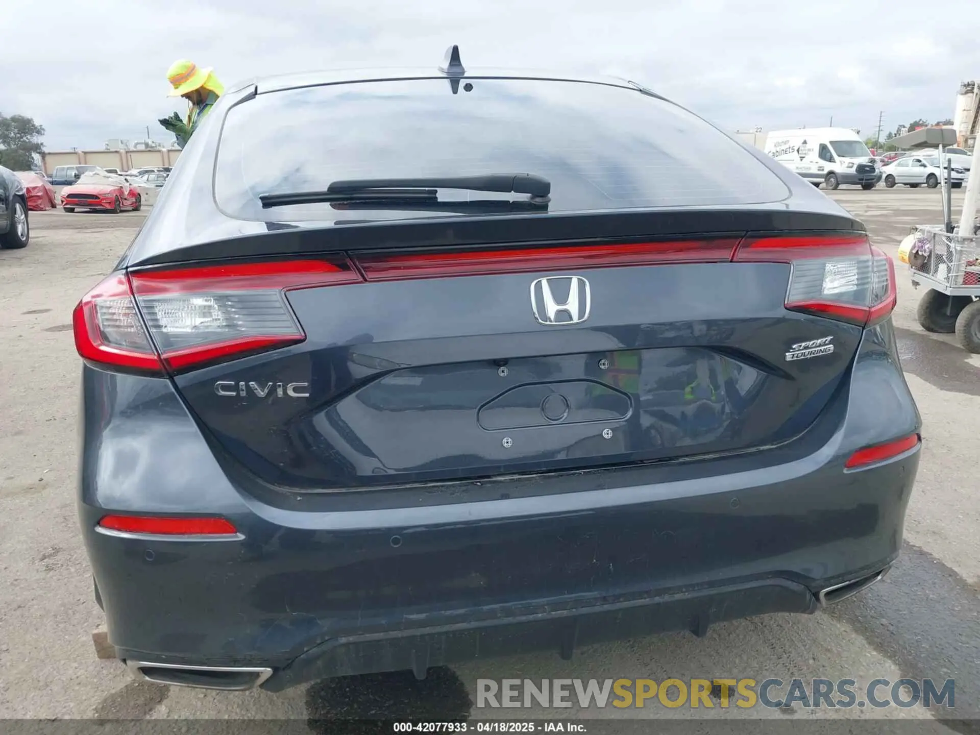 16 Photograph of a damaged car 19XFL1H85PE009618 HONDA CIVIC 2023