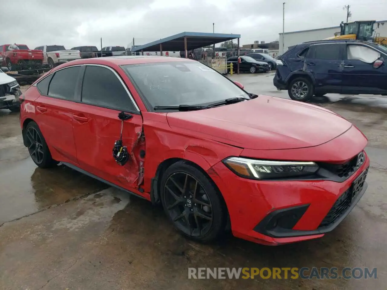 4 Photograph of a damaged car 19XFL1H86PE004735 HONDA CIVIC 2023