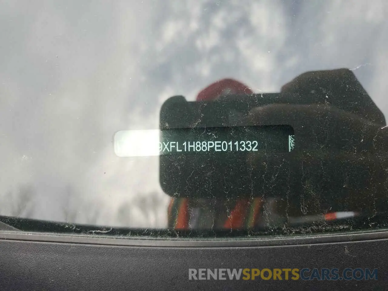 12 Photograph of a damaged car 19XFL1H88PE011332 HONDA CIVIC 2023