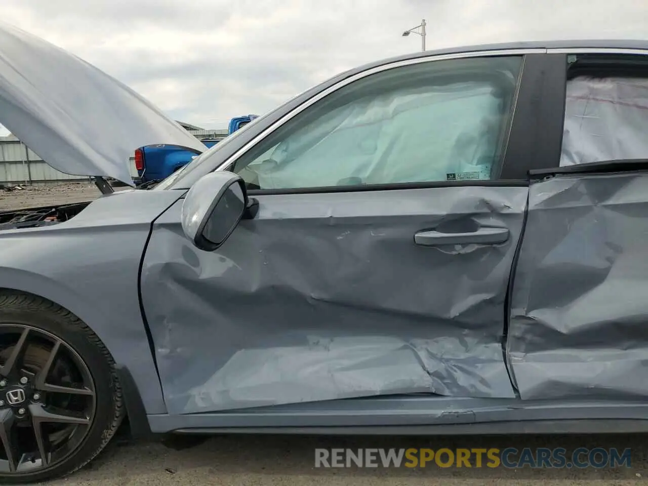 7 Photograph of a damaged car 19XFL1H88PE011332 HONDA CIVIC 2023
