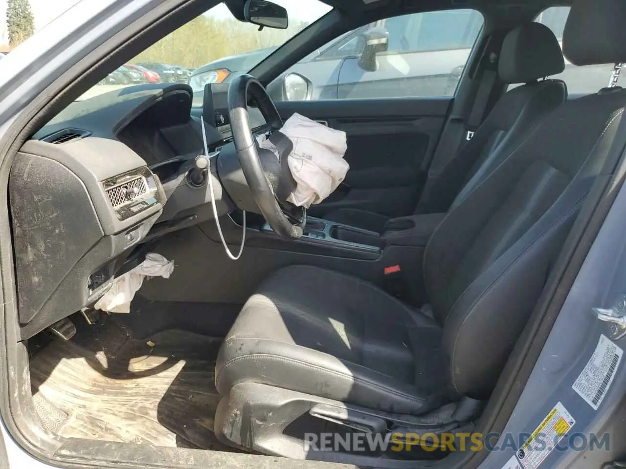 7 Photograph of a damaged car 19XFL2G86PE018299 HONDA CIVIC 2023