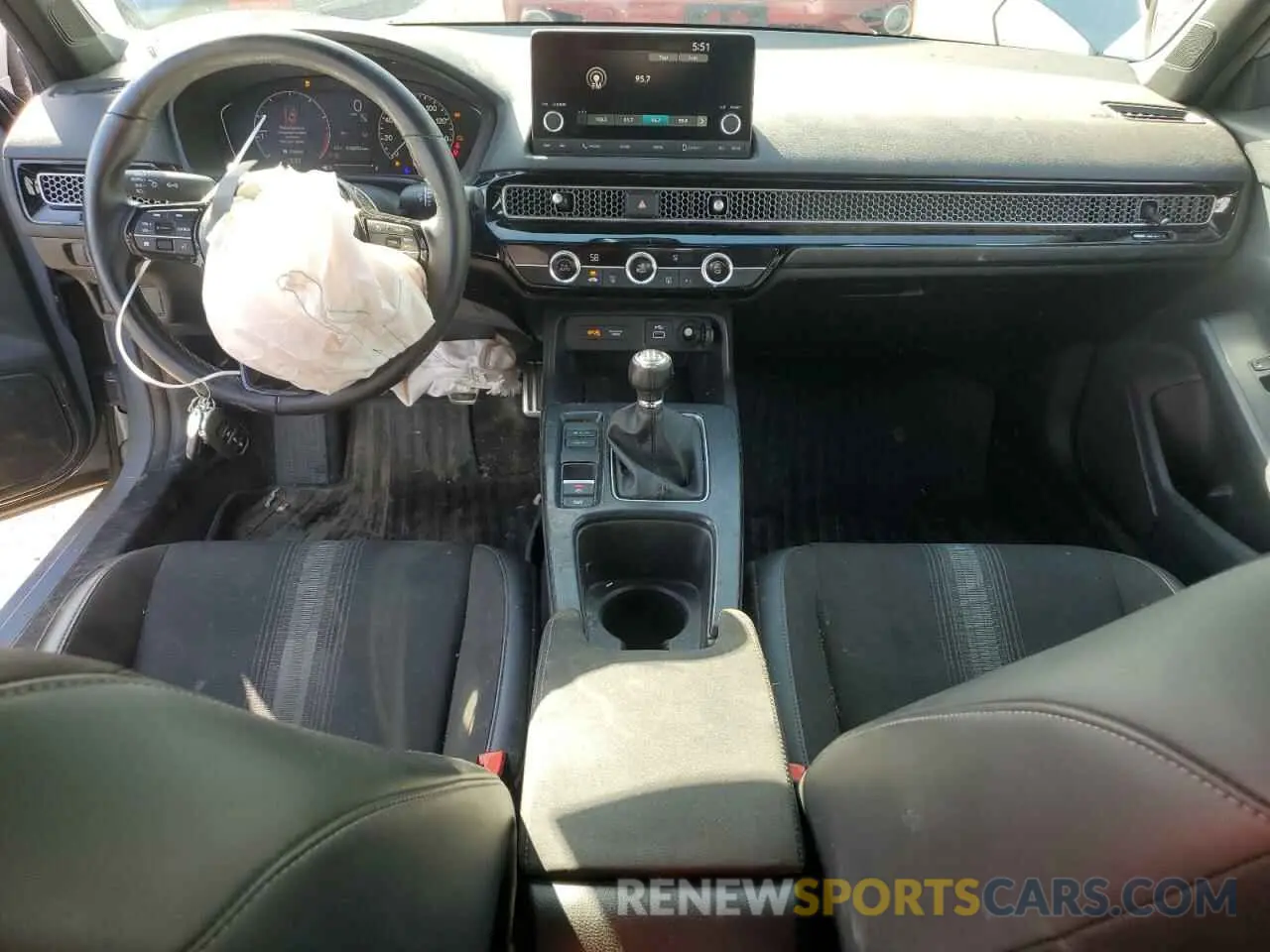 8 Photograph of a damaged car 19XFL2G86PE018299 HONDA CIVIC 2023
