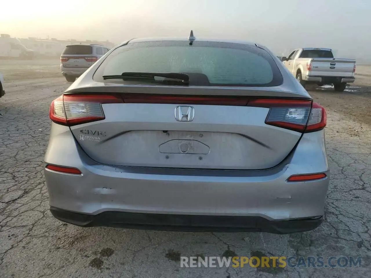 6 Photograph of a damaged car 19XFL2H51PE017050 HONDA CIVIC 2023