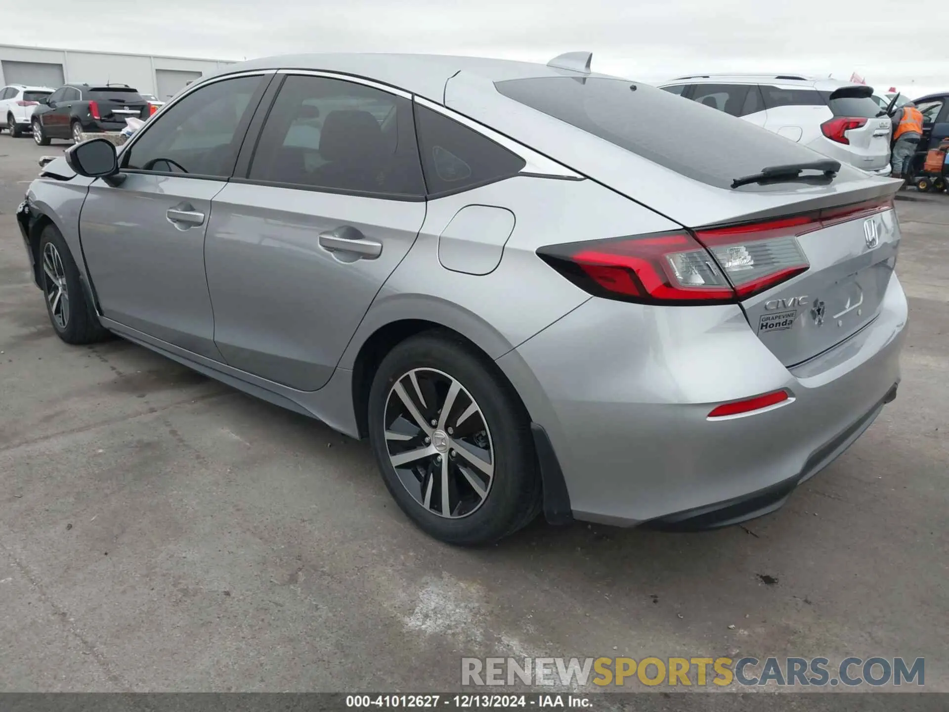 3 Photograph of a damaged car 19XFL2H51PE017226 HONDA CIVIC 2023