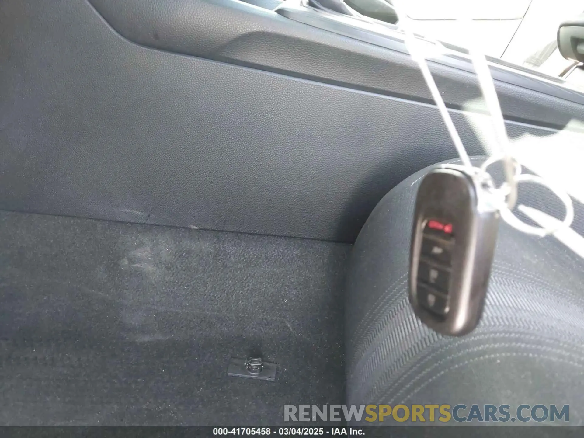 11 Photograph of a damaged car 19XFL2H57PE017716 HONDA CIVIC 2023