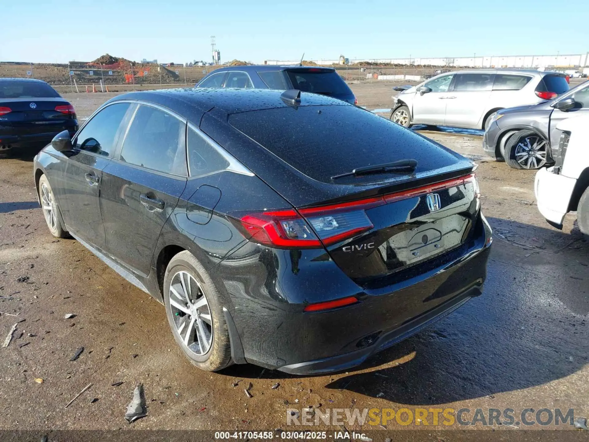3 Photograph of a damaged car 19XFL2H57PE017716 HONDA CIVIC 2023