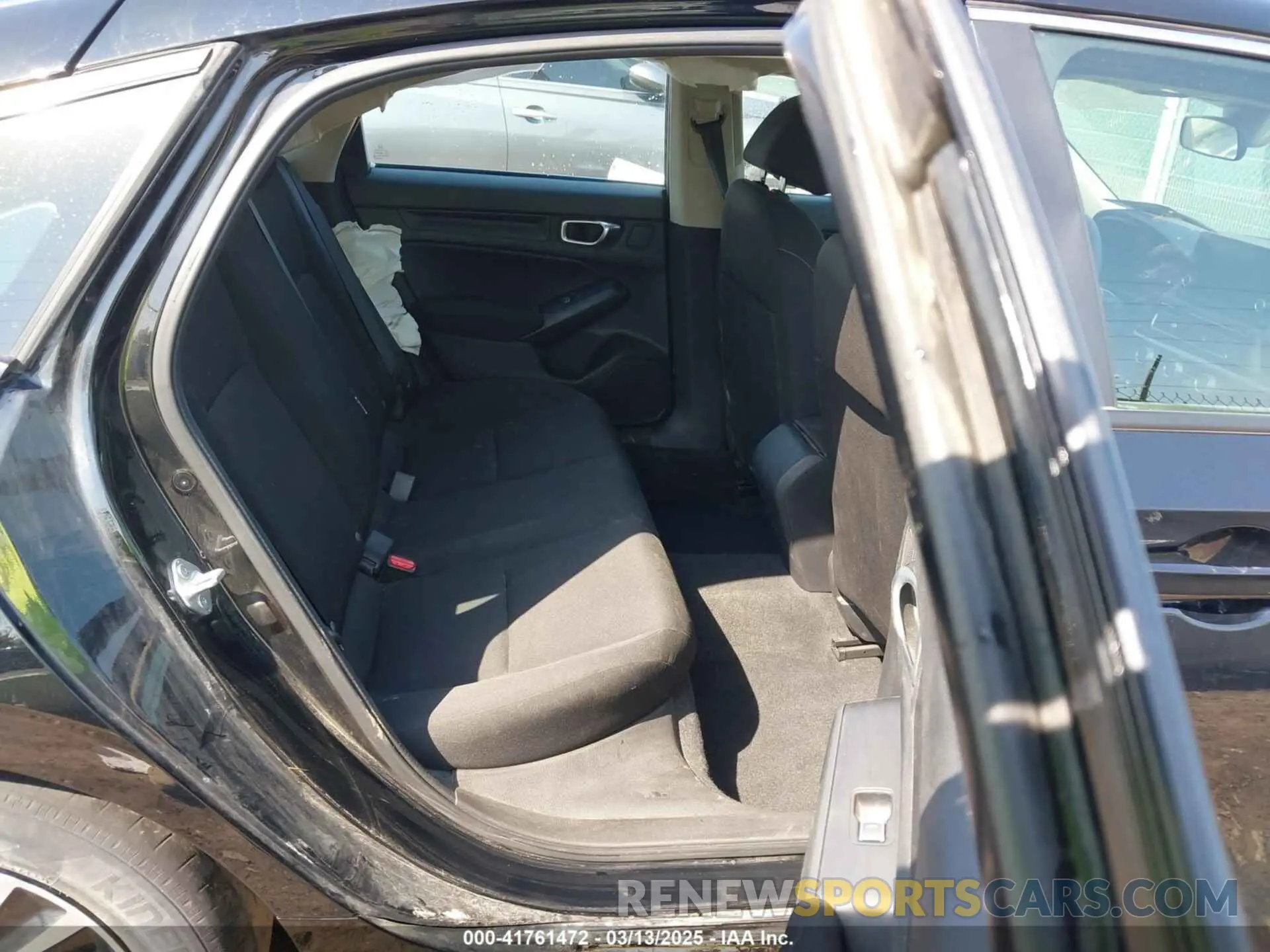 8 Photograph of a damaged car 19XFL2H57PE022009 HONDA CIVIC 2023