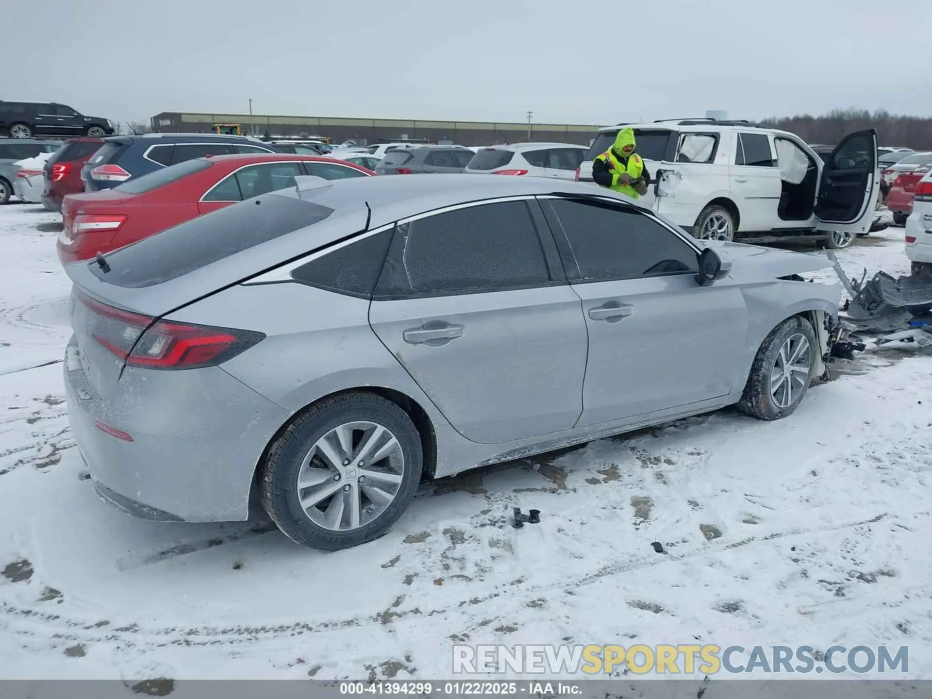 13 Photograph of a damaged car 19XFL2H58PE008801 HONDA CIVIC 2023