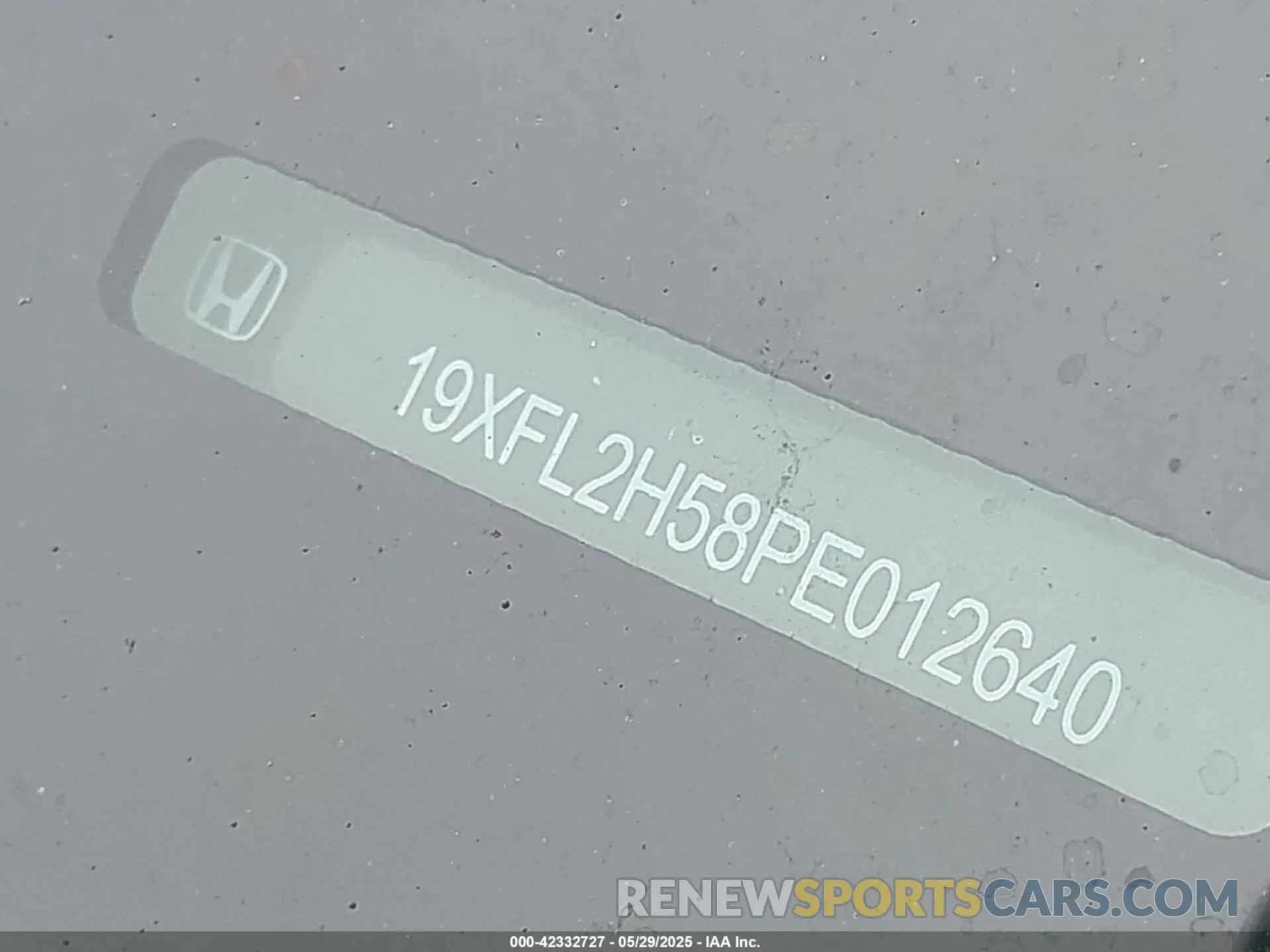 17 Photograph of a damaged car 19XFL2H58PE012640 HONDA CIVIC 2023
