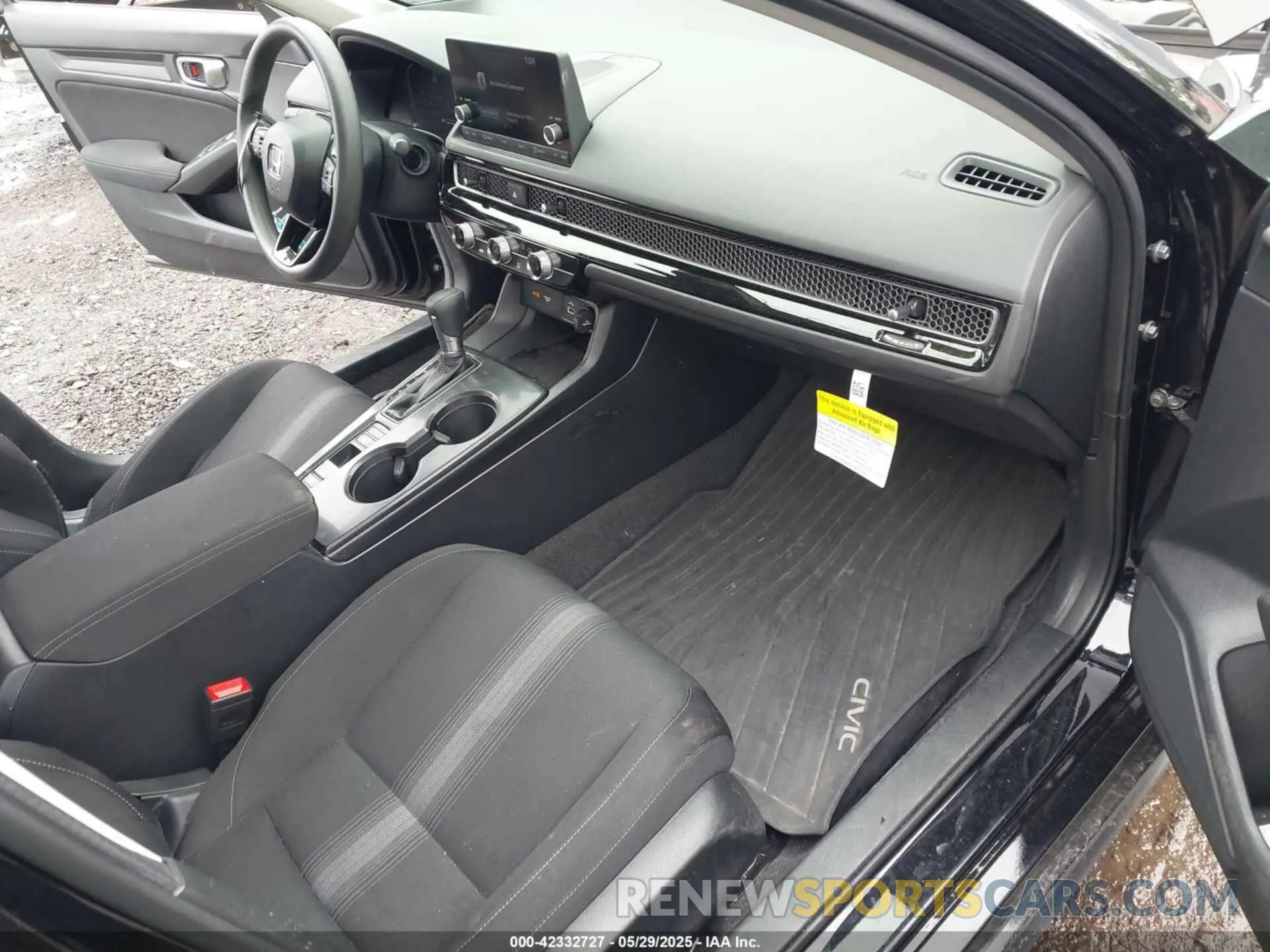 5 Photograph of a damaged car 19XFL2H58PE012640 HONDA CIVIC 2023
