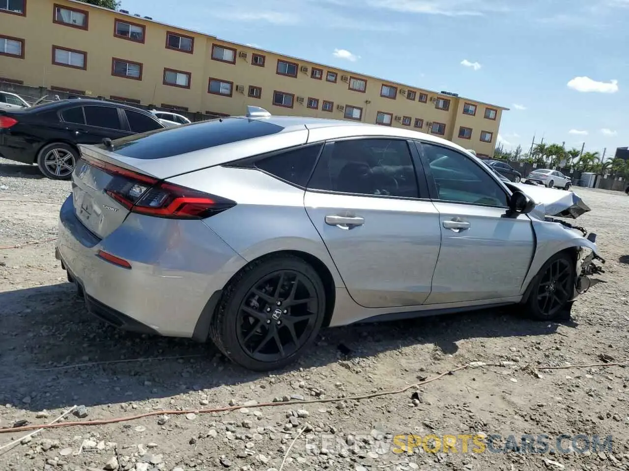 3 Photograph of a damaged car 19XFL2H80PE015168 HONDA CIVIC 2023