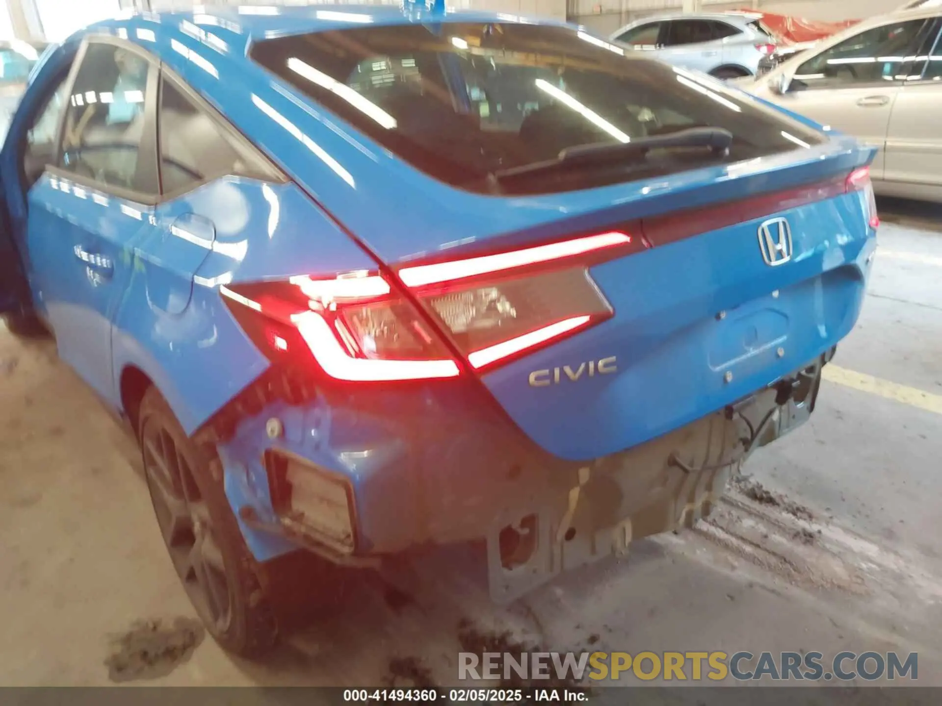 18 Photograph of a damaged car 19XFL2H81PE006415 HONDA CIVIC 2023