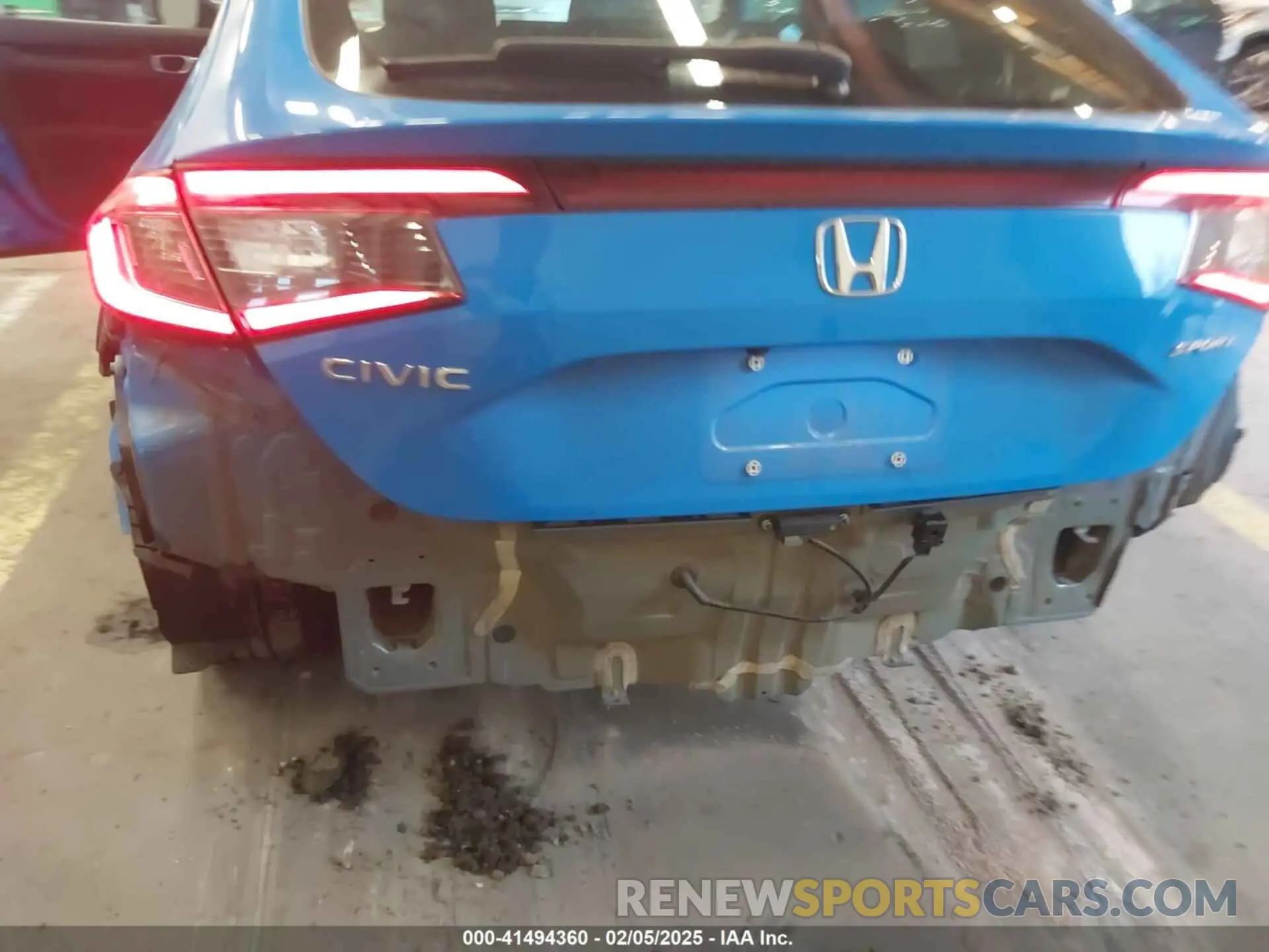 19 Photograph of a damaged car 19XFL2H81PE006415 HONDA CIVIC 2023