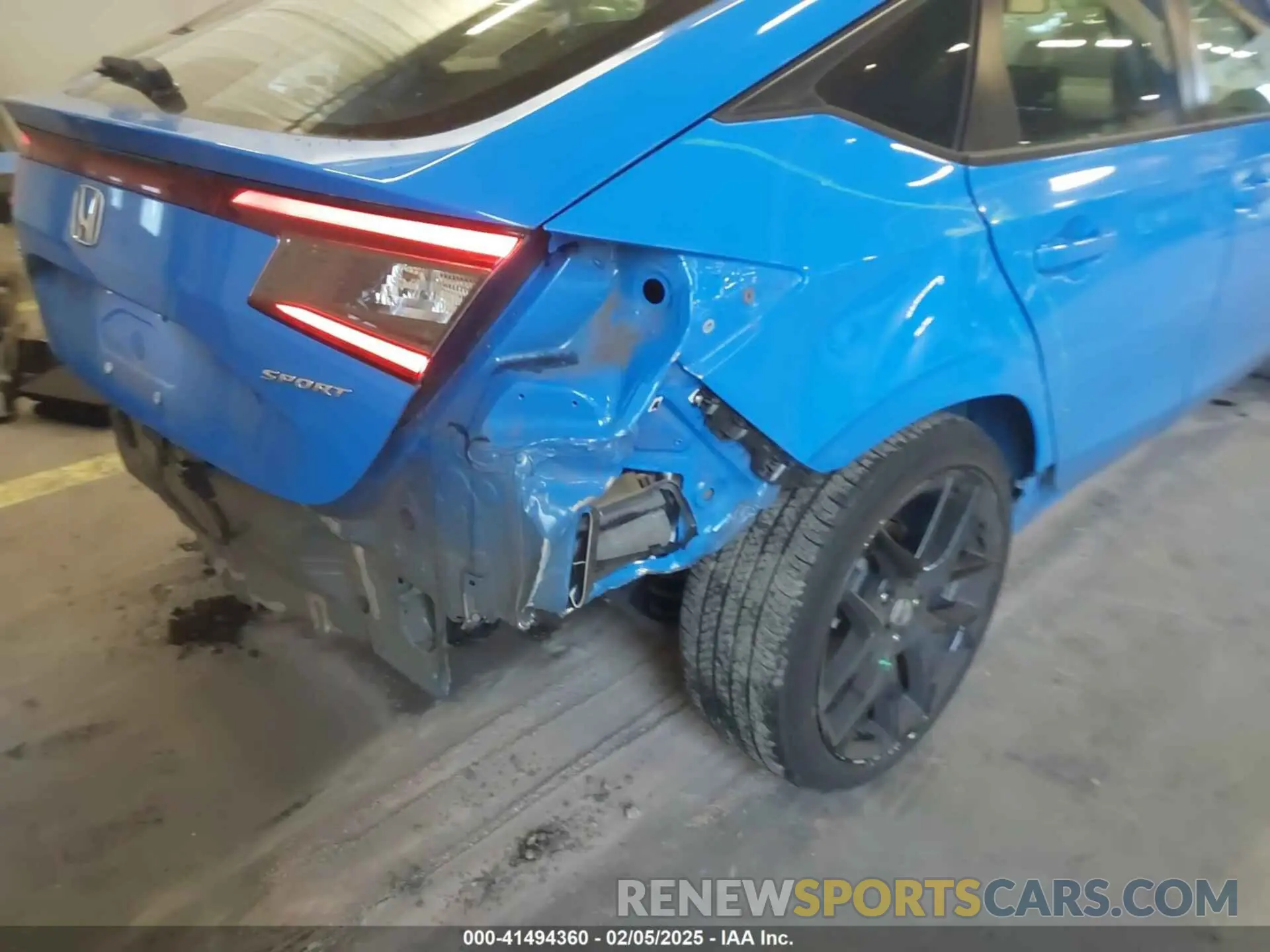 21 Photograph of a damaged car 19XFL2H81PE006415 HONDA CIVIC 2023