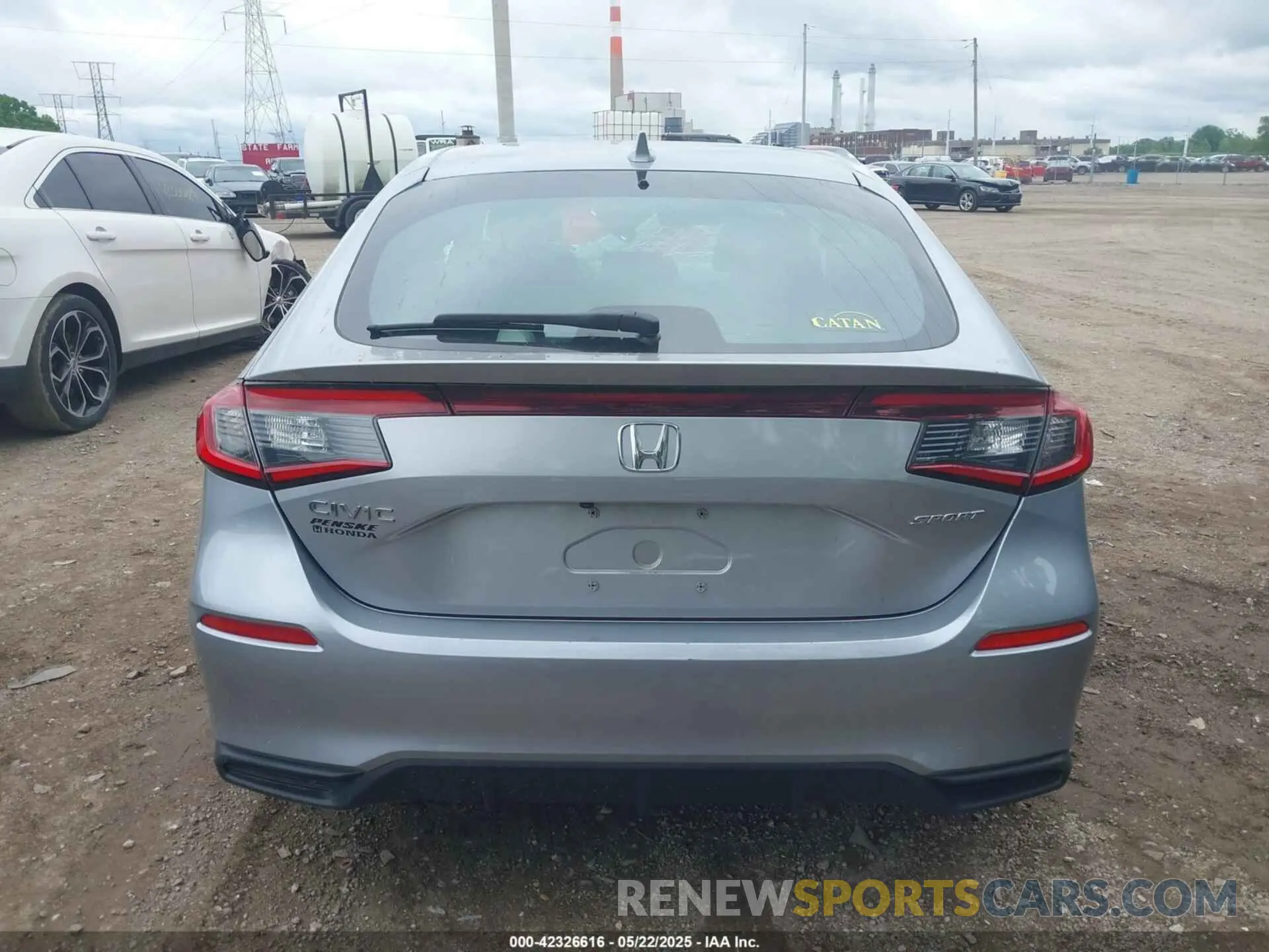 16 Photograph of a damaged car 19XFL2H83PE000910 HONDA CIVIC 2023