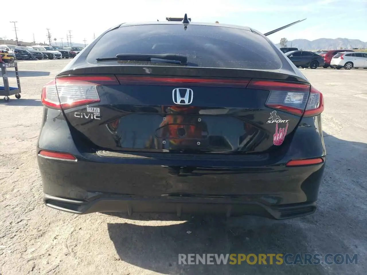 6 Photograph of a damaged car 19XFL2H83PE007386 HONDA CIVIC 2023