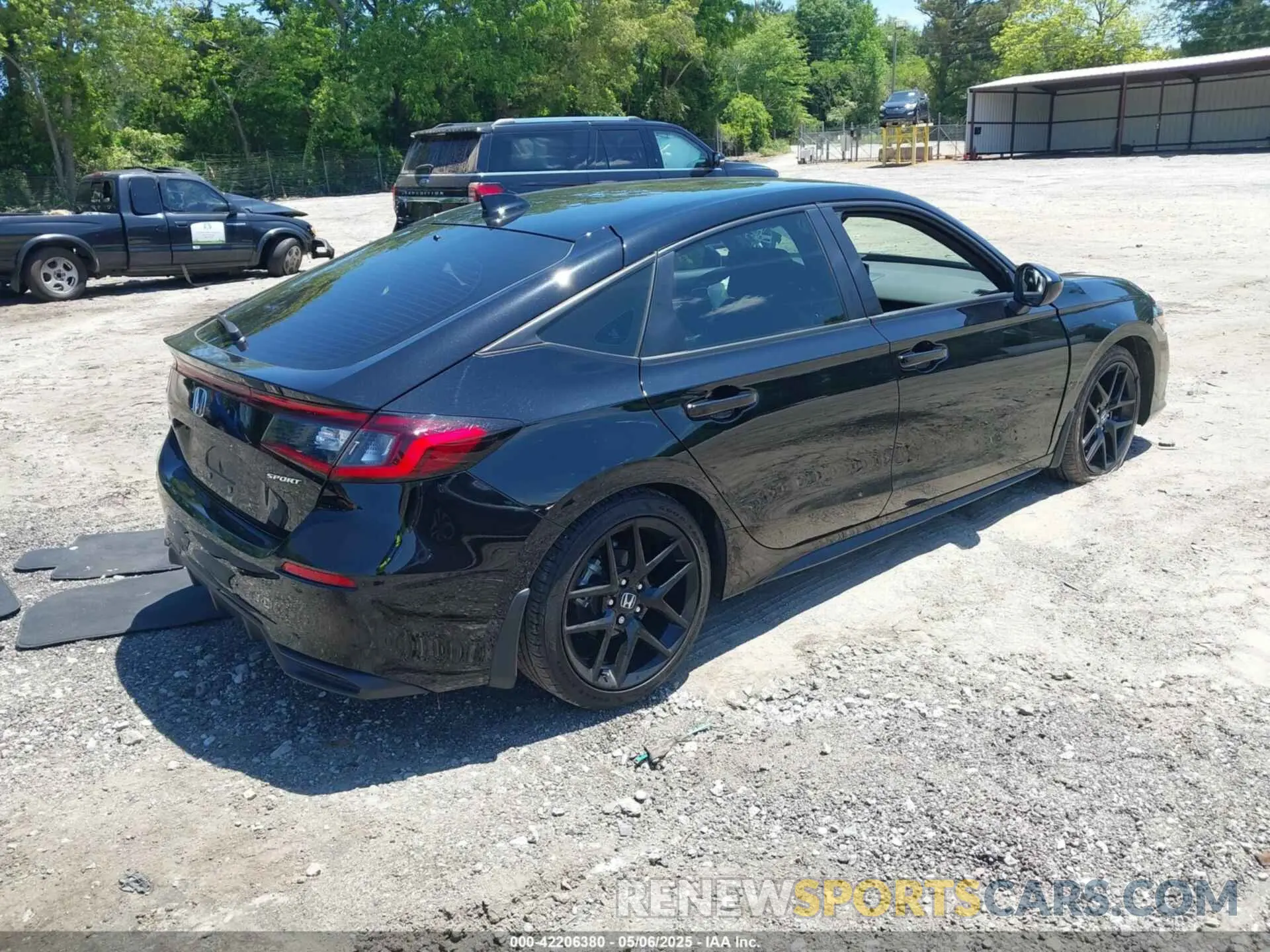 4 Photograph of a damaged car 19XFL2H83PE007968 HONDA CIVIC 2023