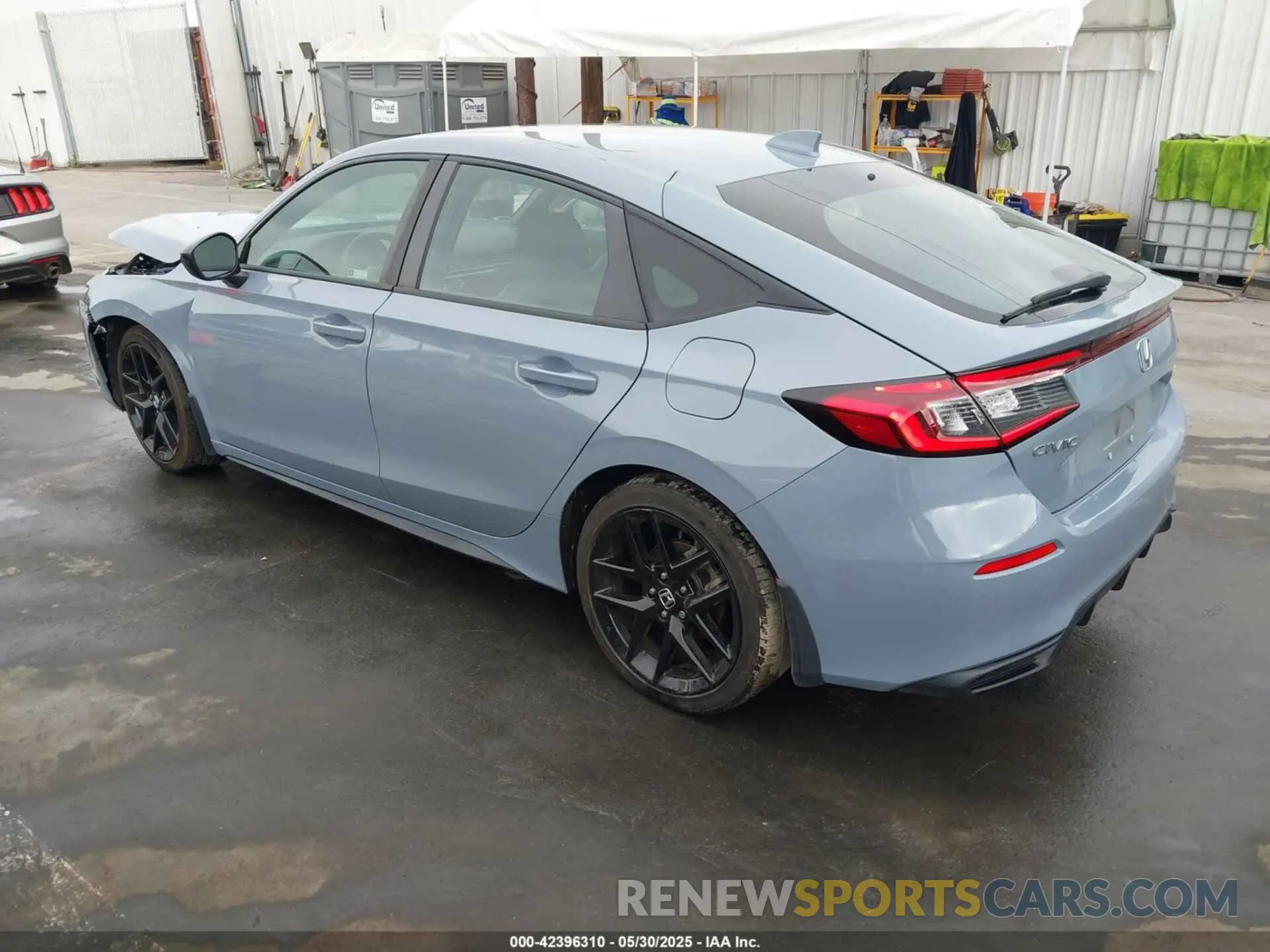3 Photograph of a damaged car 19XFL2H83PE013219 HONDA CIVIC 2023