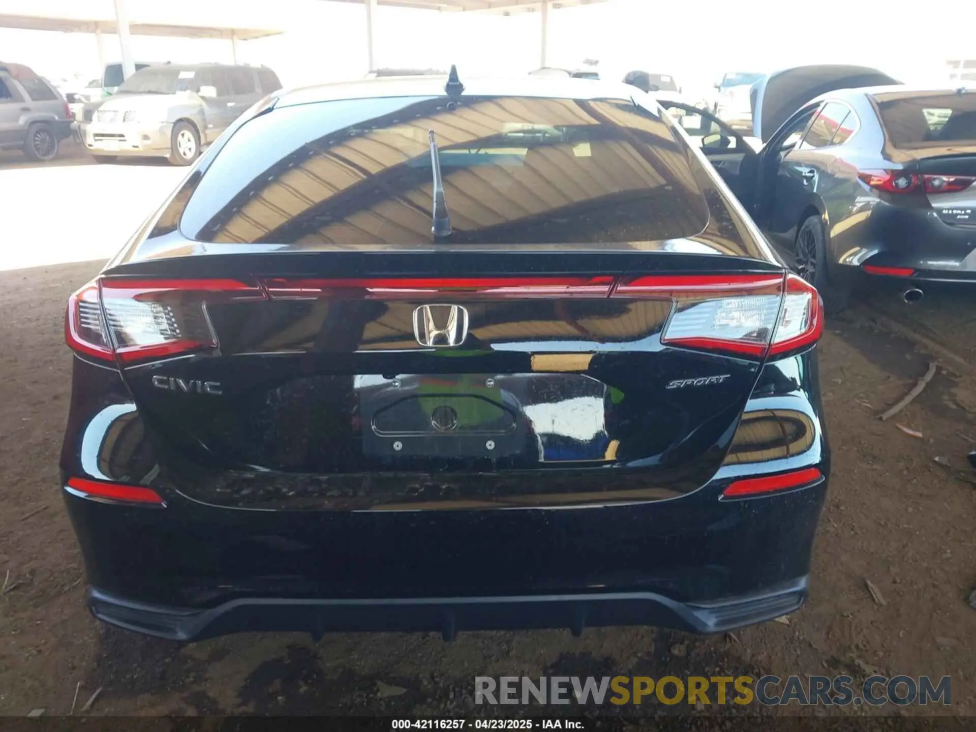 17 Photograph of a damaged car 19XFL2H83PE013527 HONDA CIVIC 2023