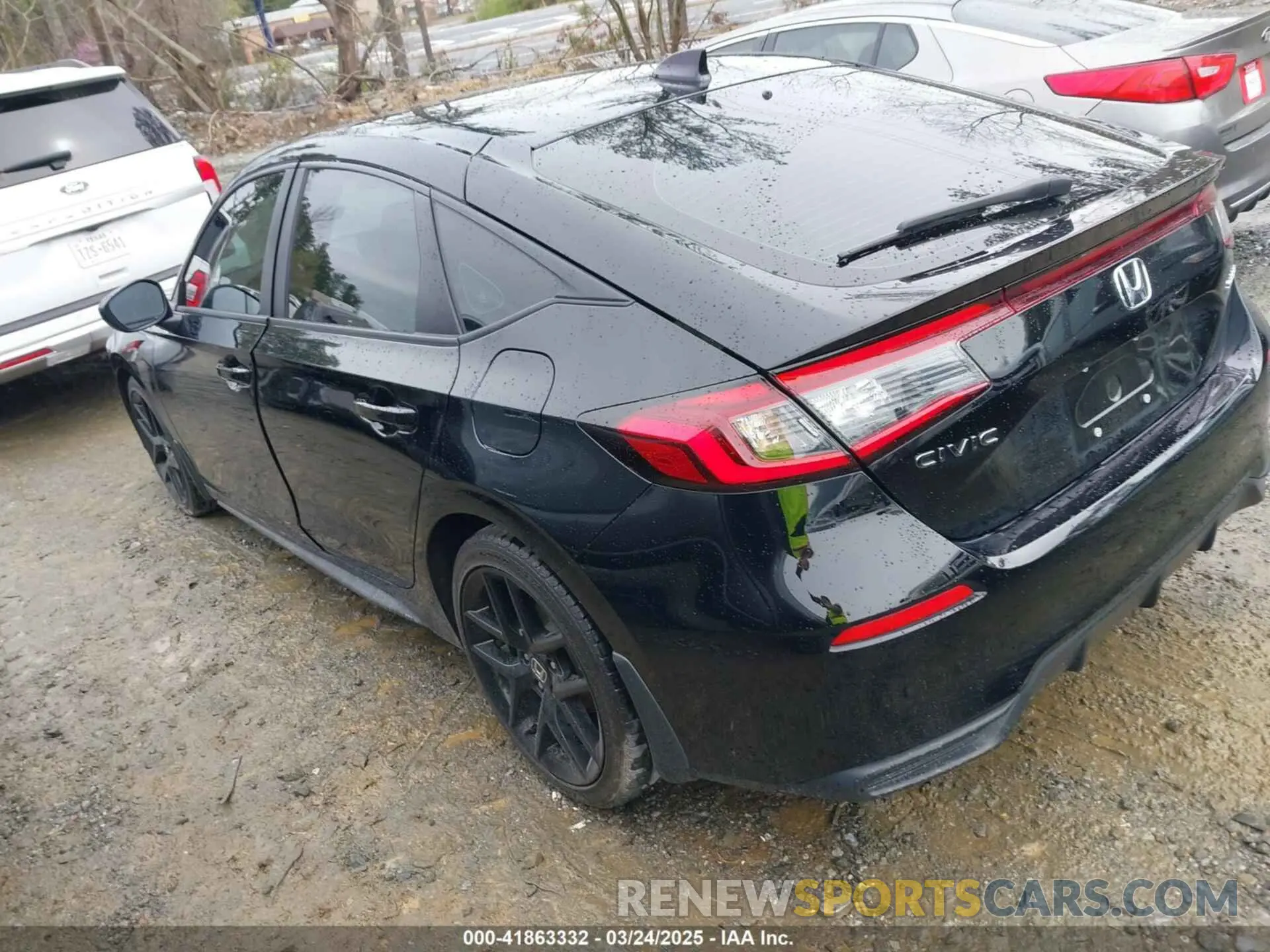 3 Photograph of a damaged car 19XFL2H83PE020753 HONDA CIVIC 2023
