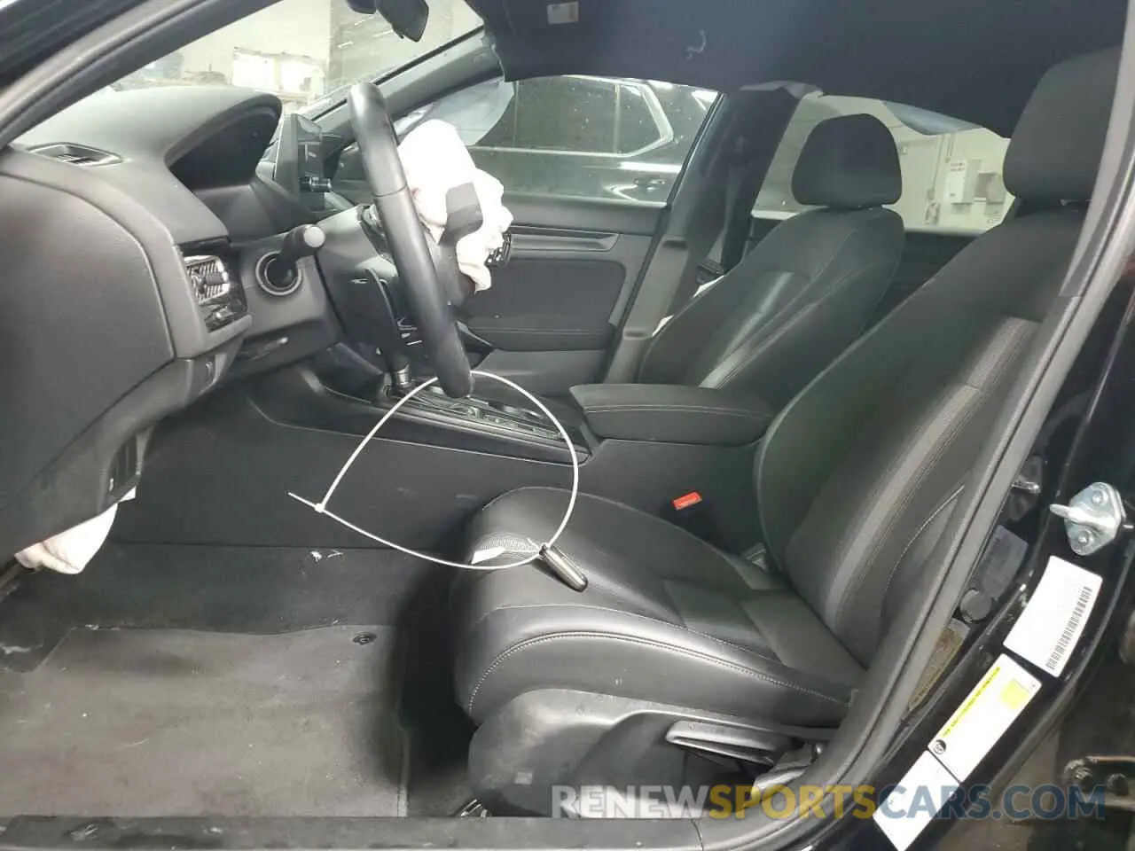 7 Photograph of a damaged car 19XFL2H84PE007185 HONDA CIVIC 2023