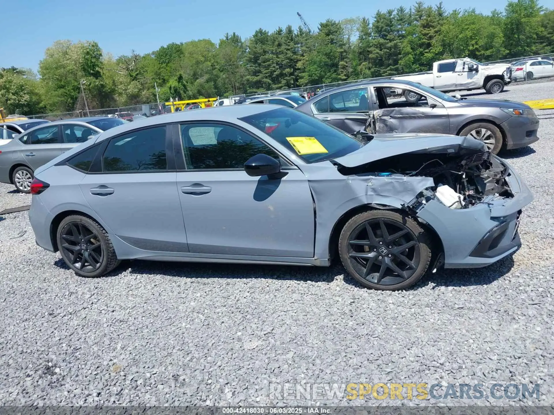 13 Photograph of a damaged car 19XFL2H84PE017876 HONDA CIVIC 2023