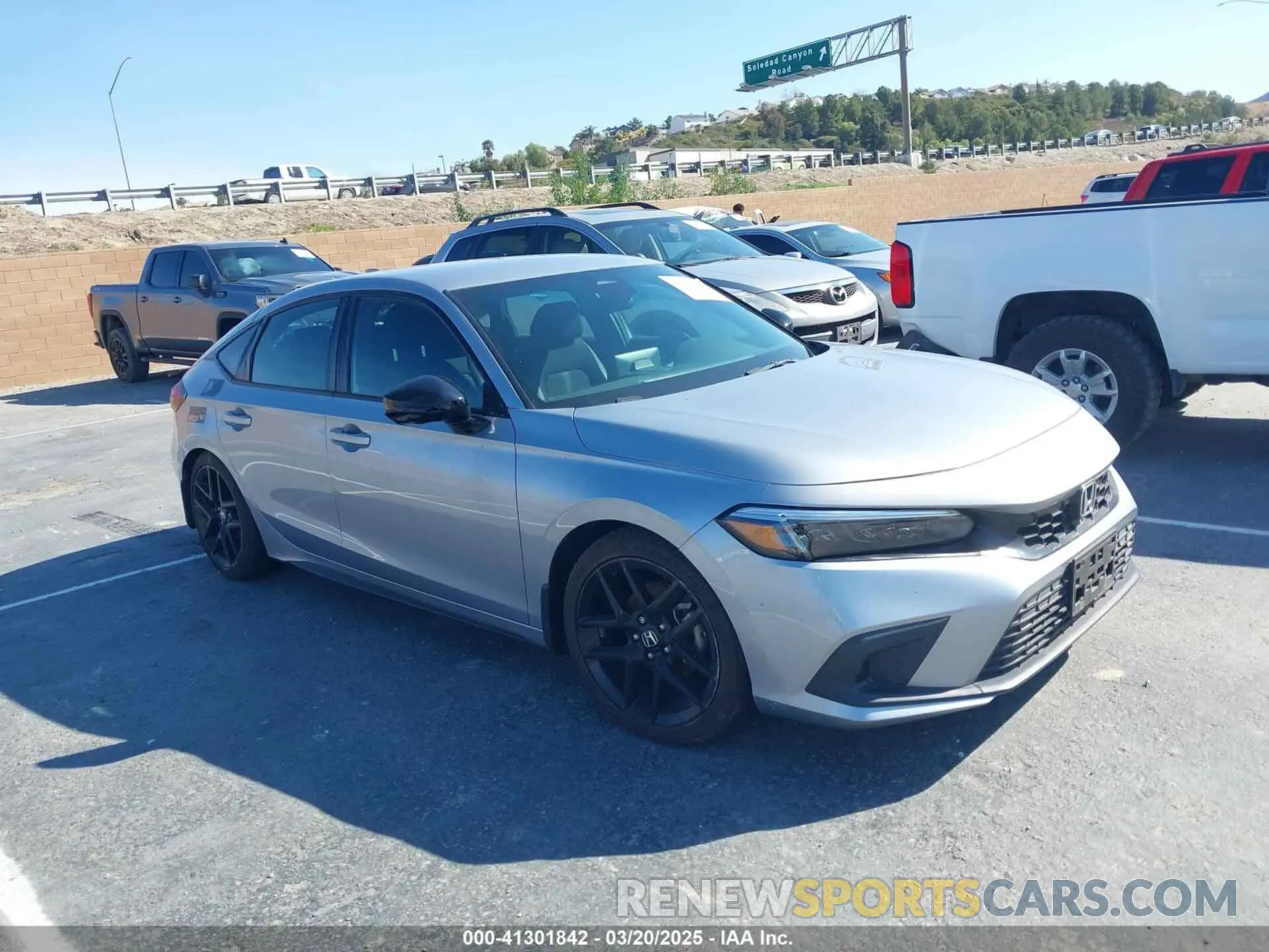 1 Photograph of a damaged car 19XFL2H86PE002828 HONDA CIVIC 2023