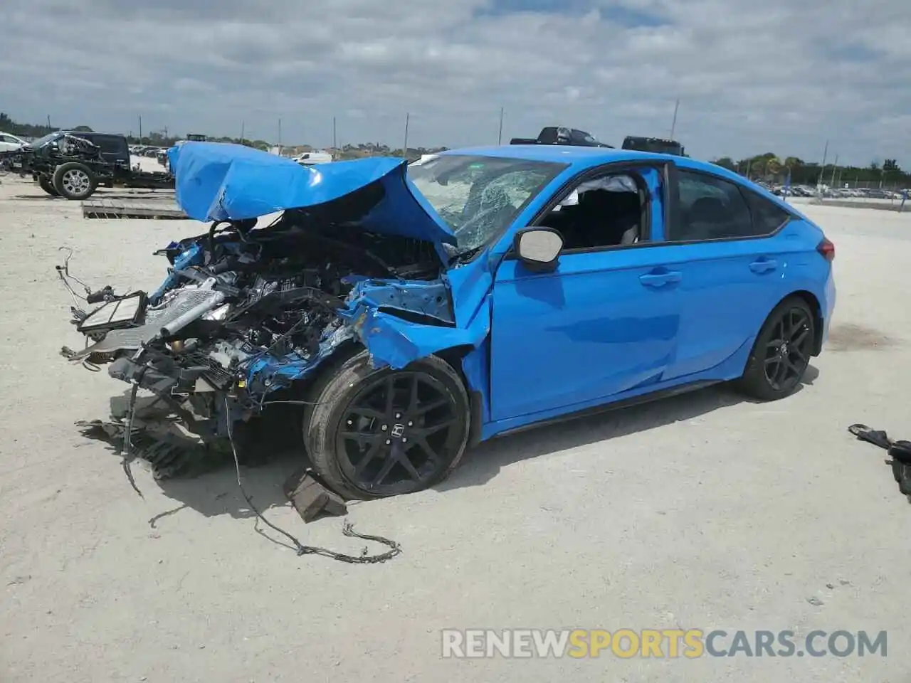 1 Photograph of a damaged car 19XFL2H86PE010136 HONDA CIVIC 2023