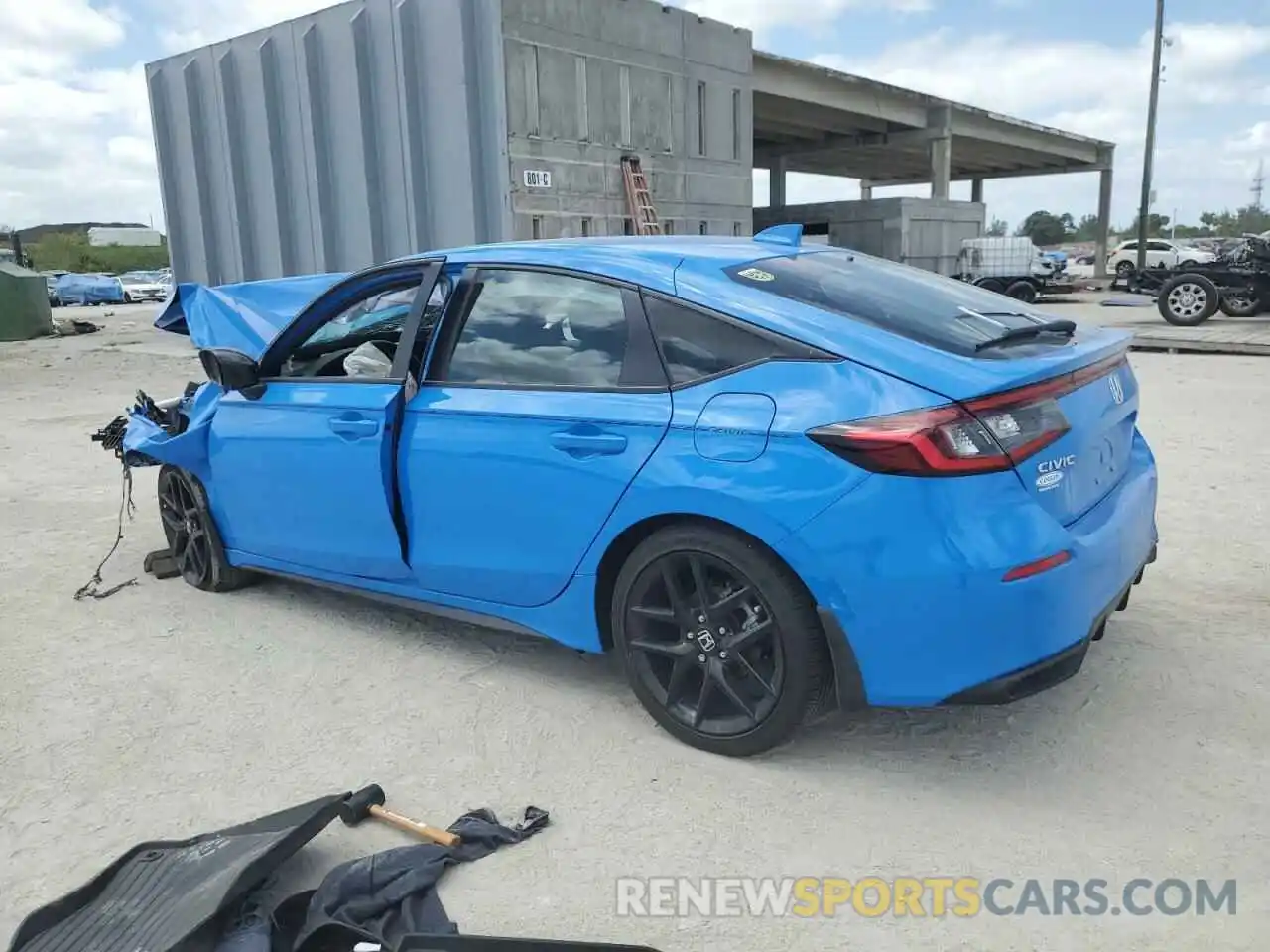 2 Photograph of a damaged car 19XFL2H86PE010136 HONDA CIVIC 2023