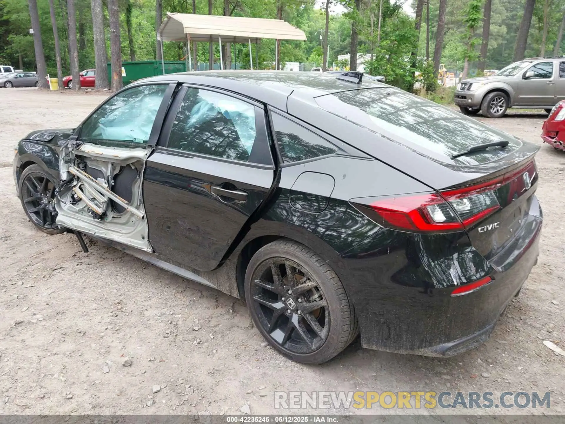 3 Photograph of a damaged car 19XFL2H87PE001364 HONDA CIVIC 2023