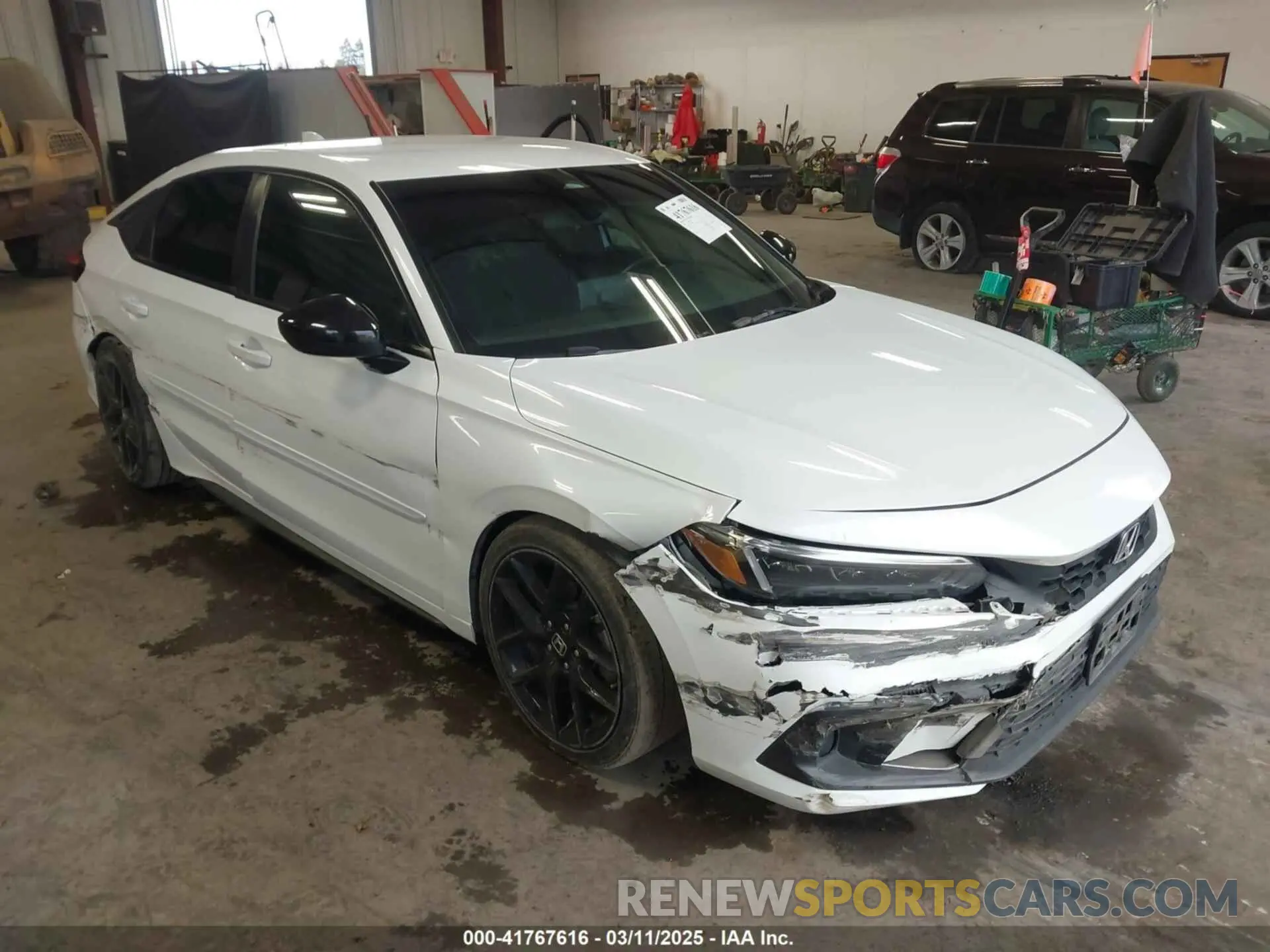 1 Photograph of a damaged car 19XFL2H87PE002255 HONDA CIVIC 2023