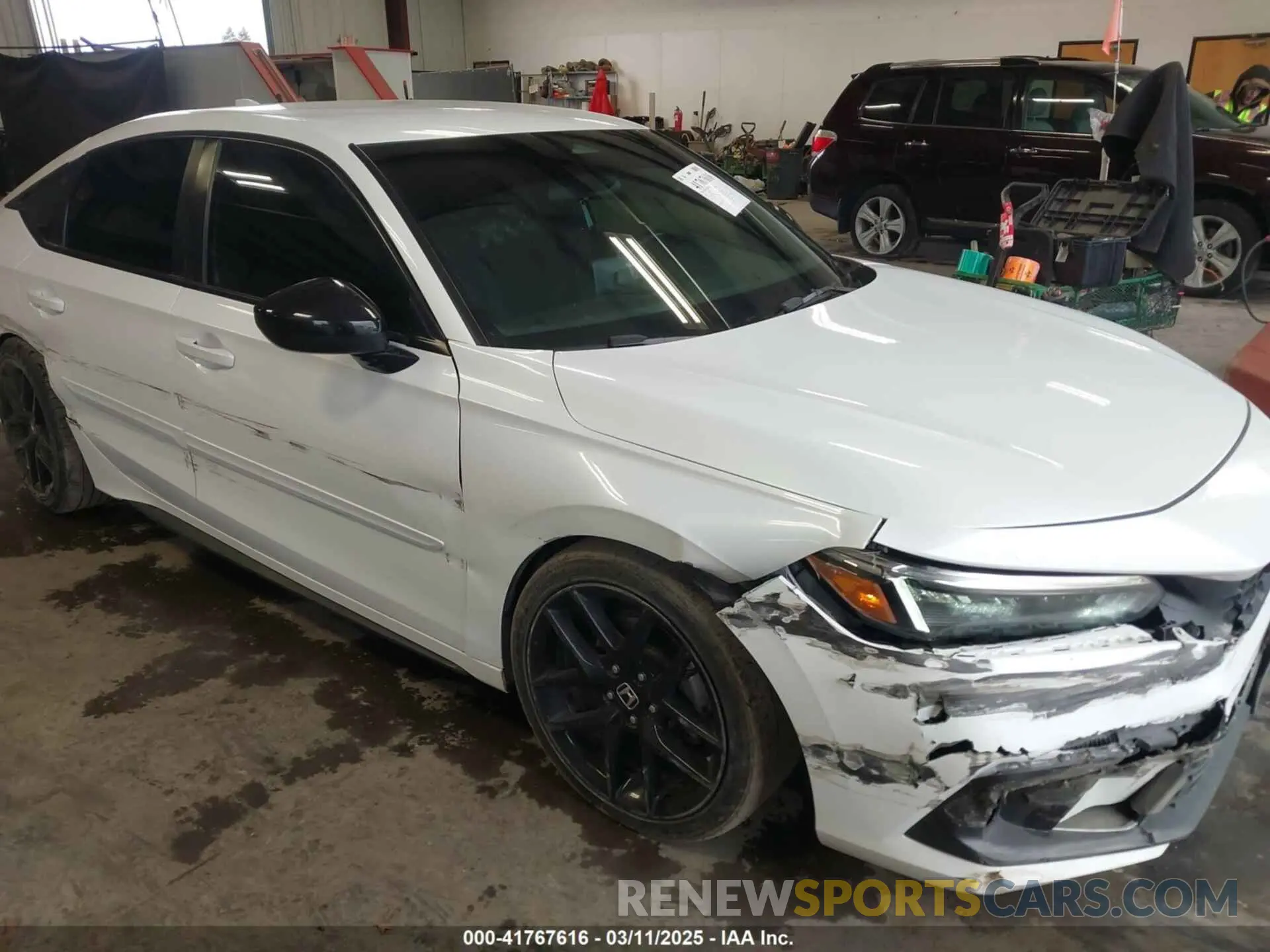 6 Photograph of a damaged car 19XFL2H87PE002255 HONDA CIVIC 2023
