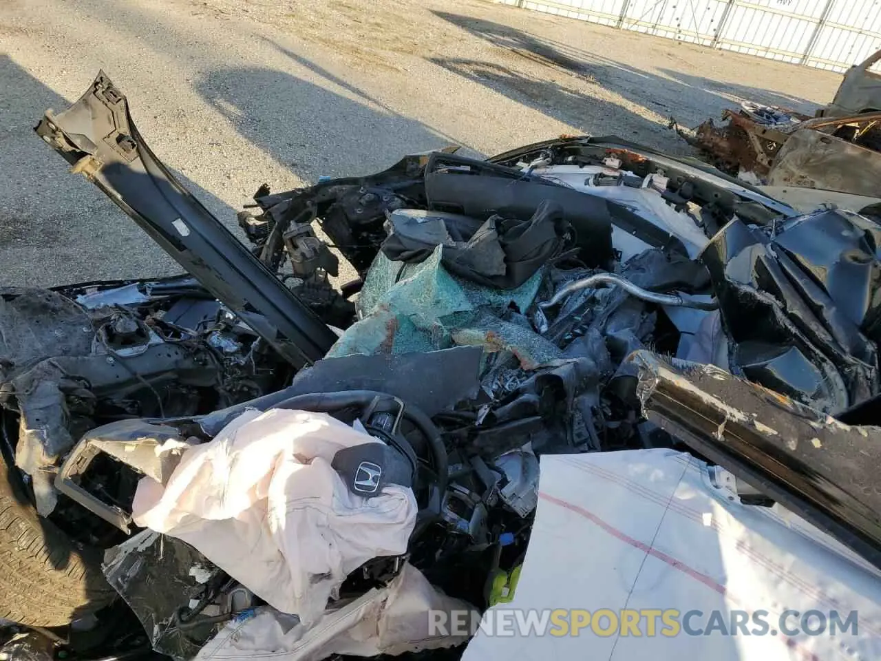 8 Photograph of a damaged car 19XFL2H87PE007245 HONDA CIVIC 2023