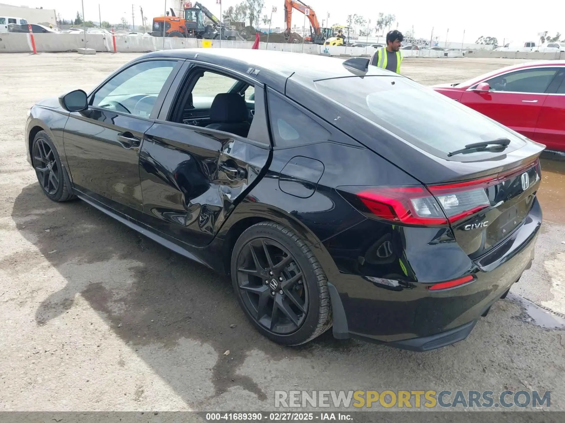 3 Photograph of a damaged car 19XFL2H89PE001737 HONDA CIVIC 2023