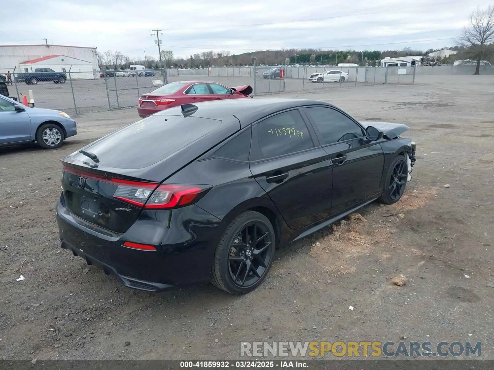 4 Photograph of a damaged car 19XFL2H89PE025553 HONDA CIVIC 2023